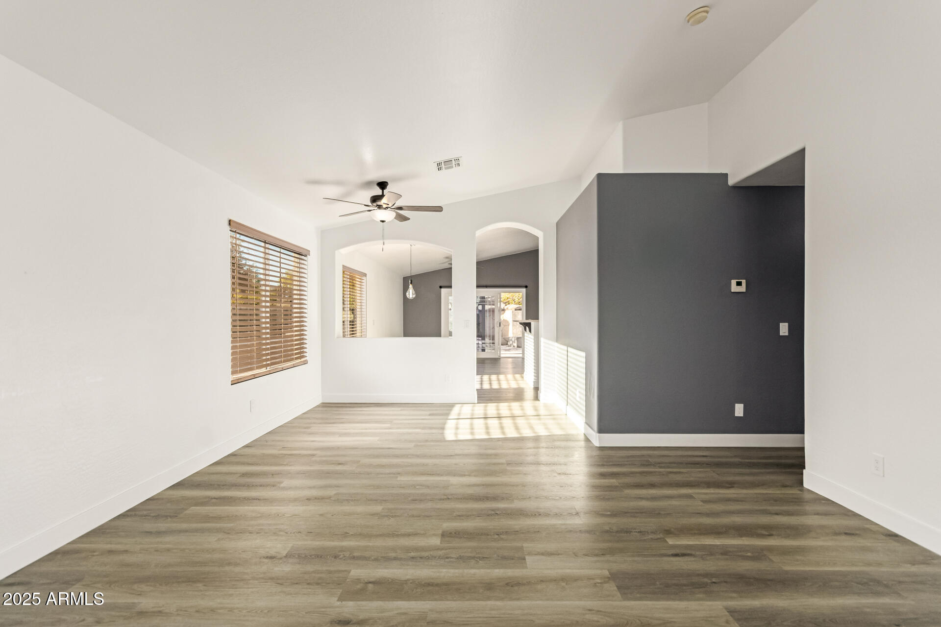 22994 W SOLANO Drive