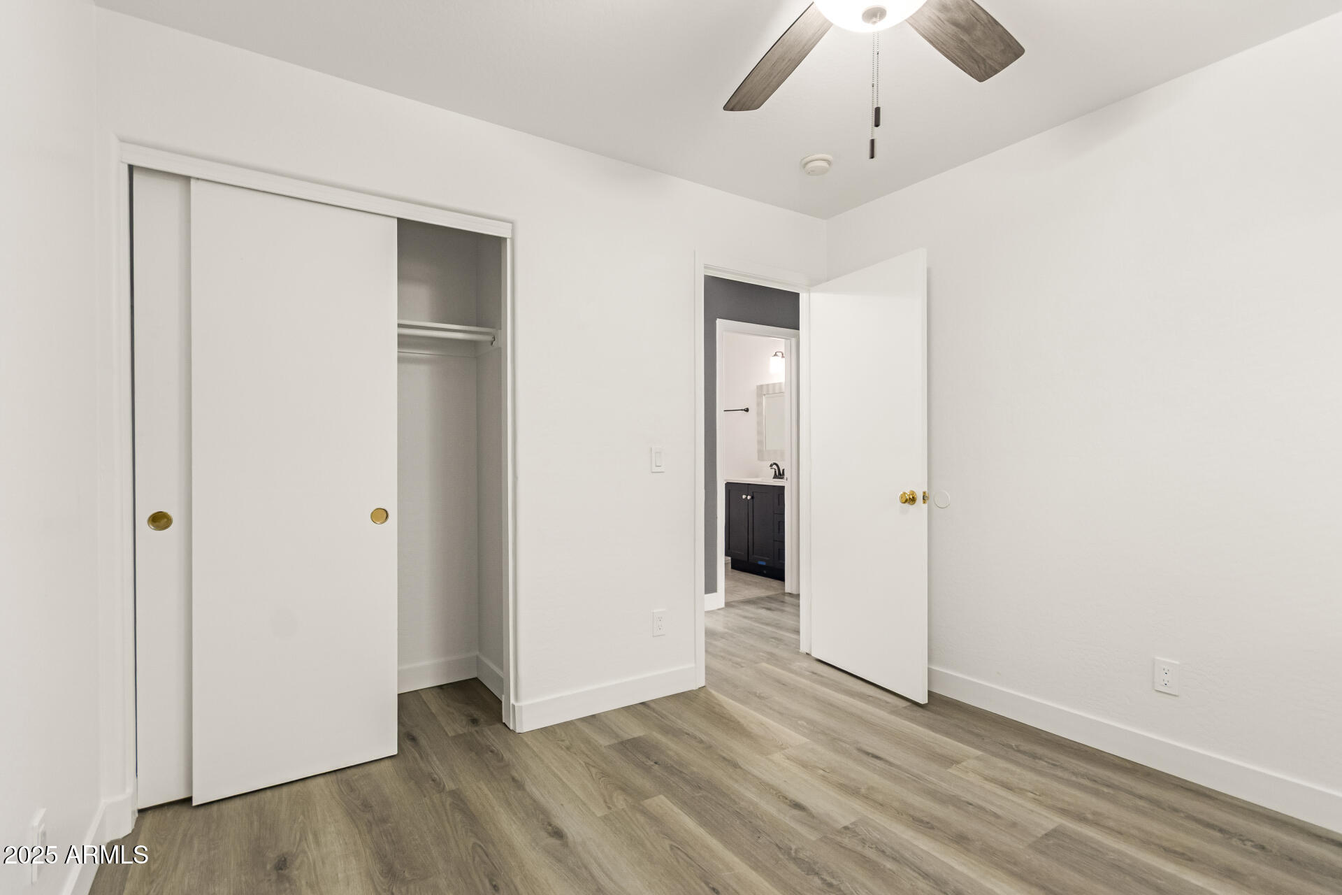 22994 W SOLANO Drive