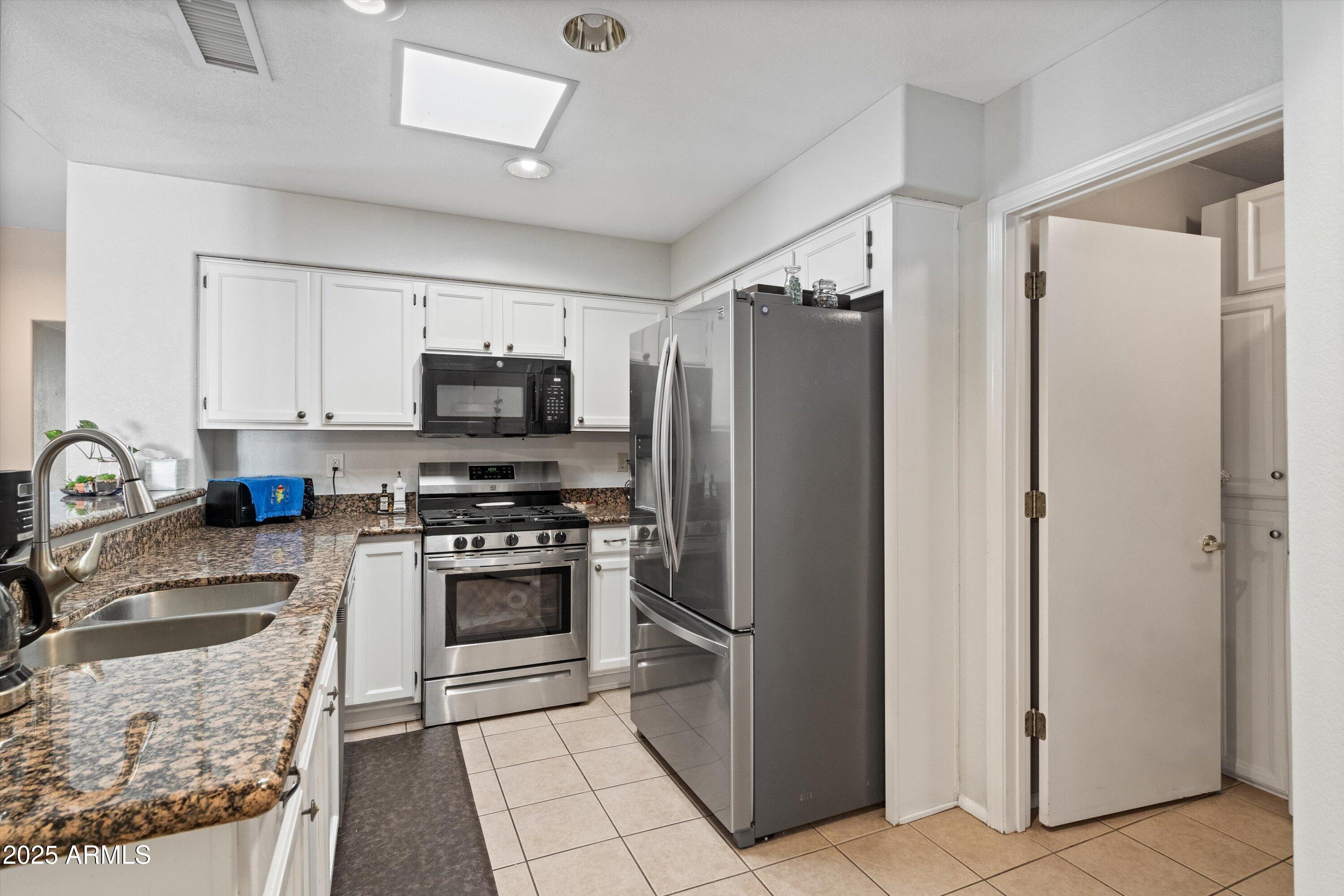 16182 W VISTA NORTH Drive