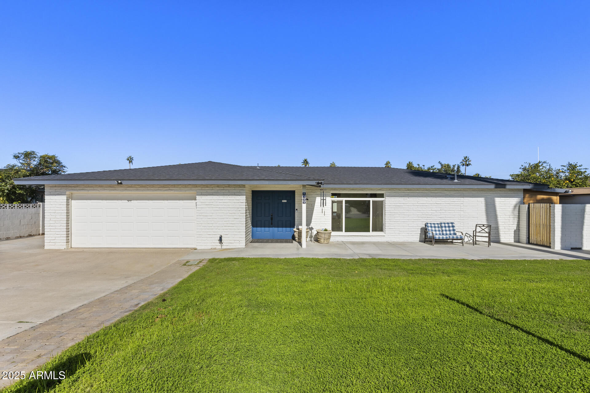 6128 E EDGEMONT Avenue