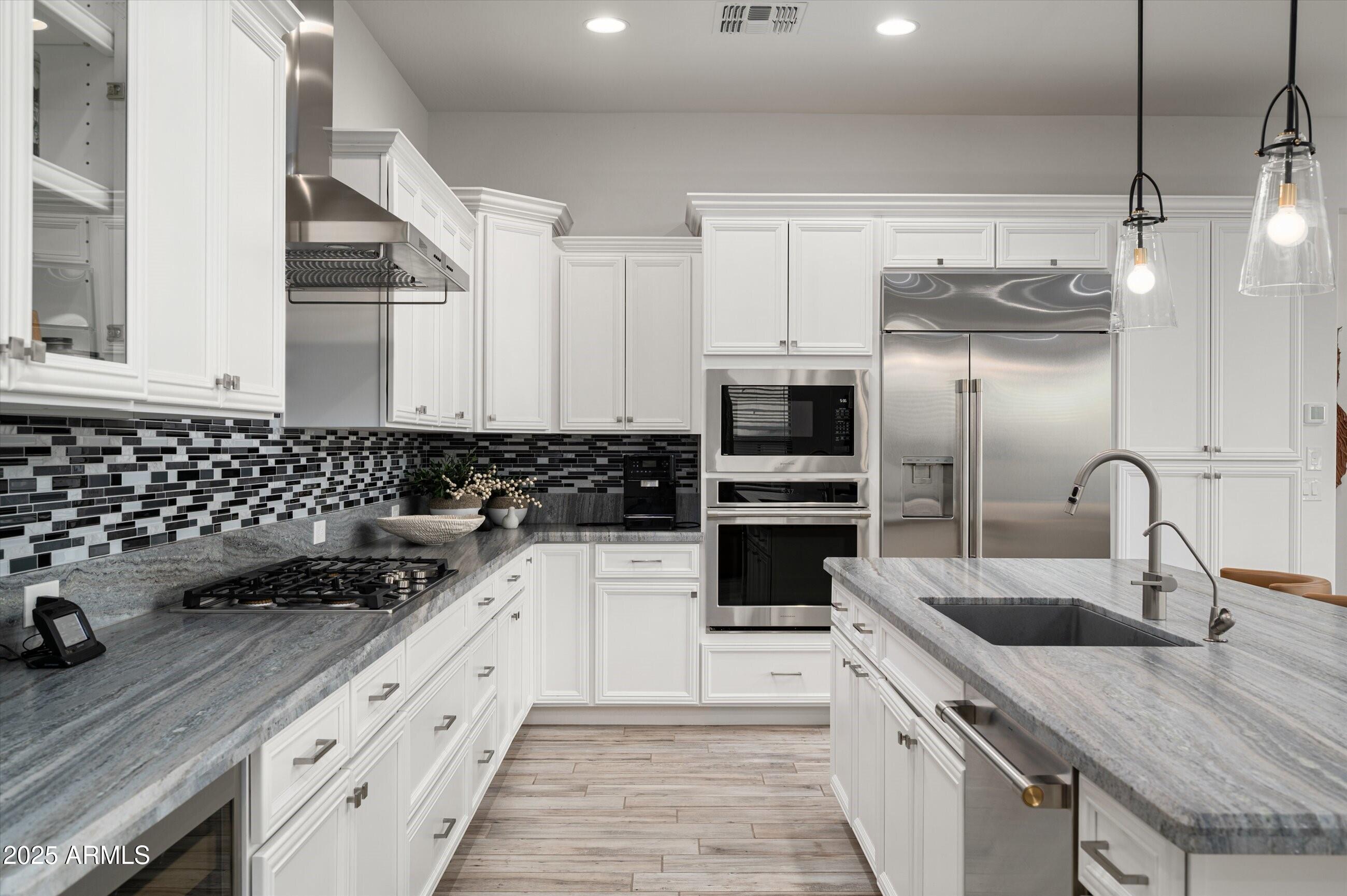 17864 E VEIT SPRINGS Drive