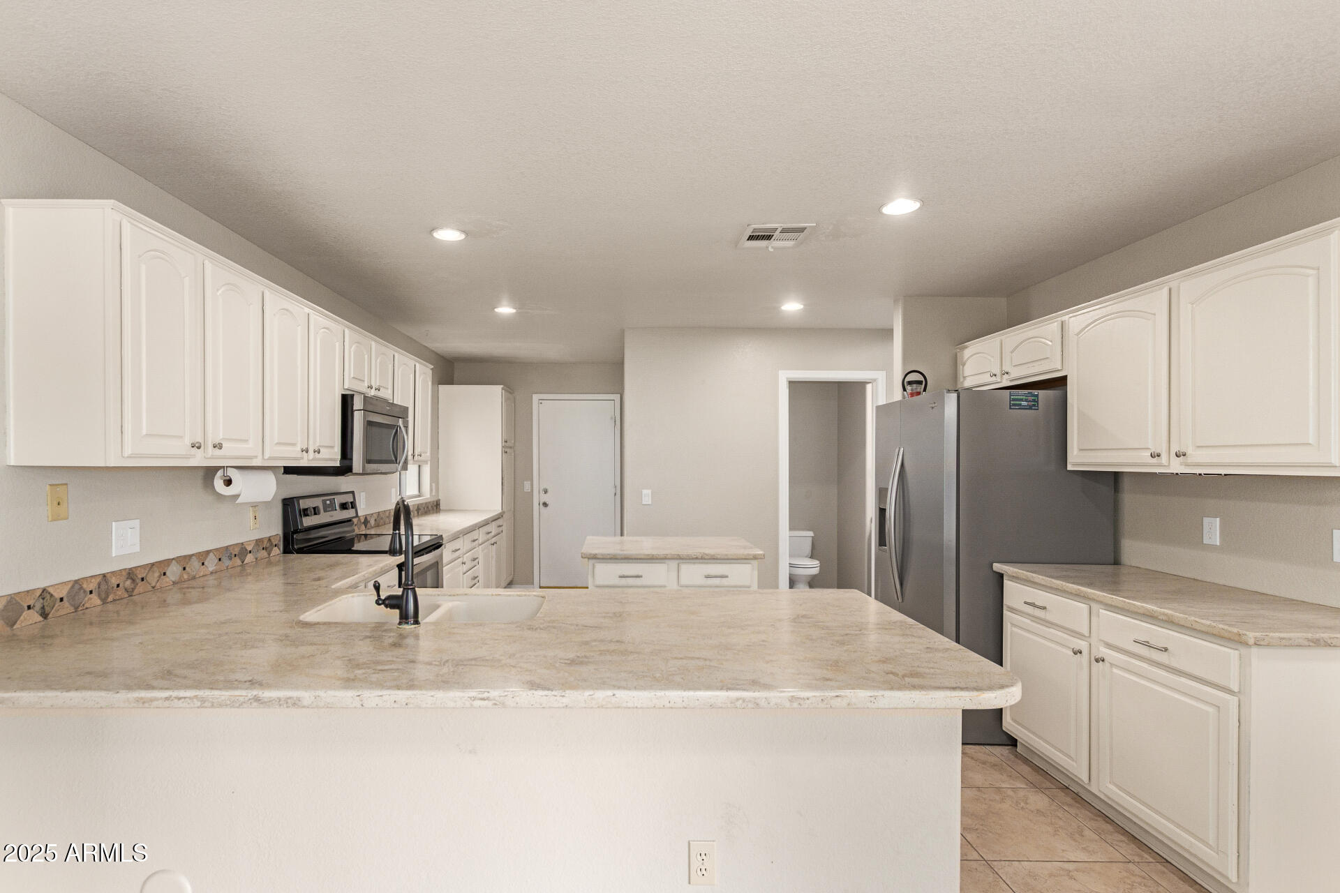 7442 W VIA DEL SOL Drive