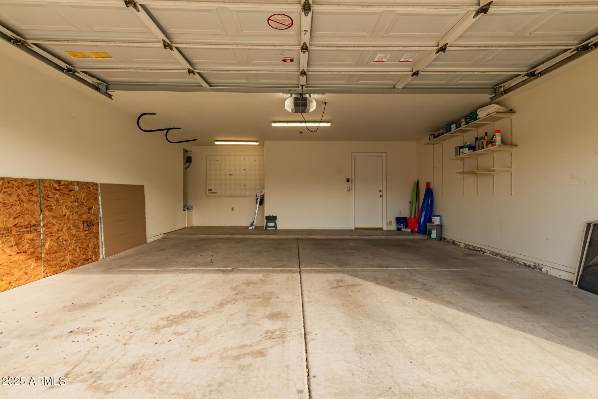 7442 W VIA DEL SOL Drive