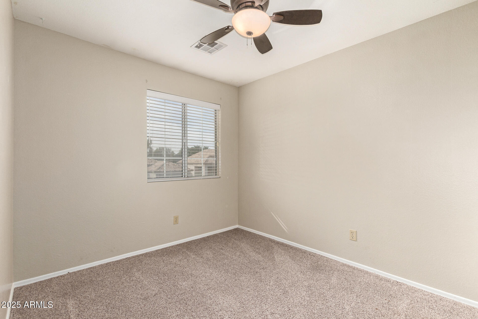 7442 W VIA DEL SOL Drive