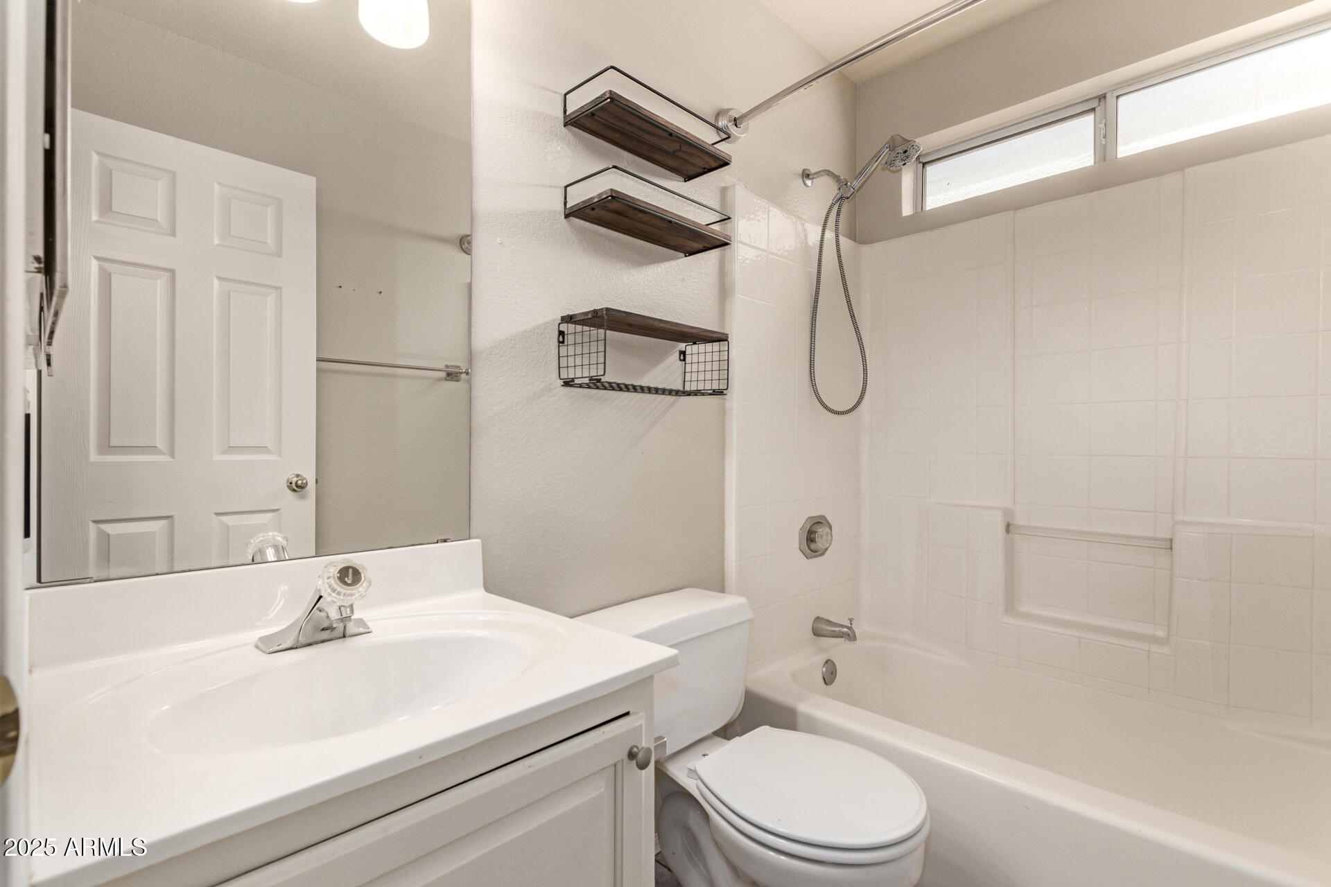 7442 W VIA DEL SOL Drive