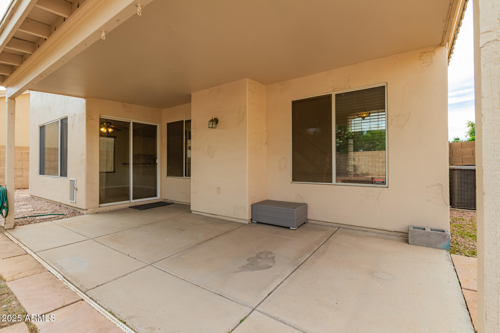 7442 W VIA DEL SOL Drive