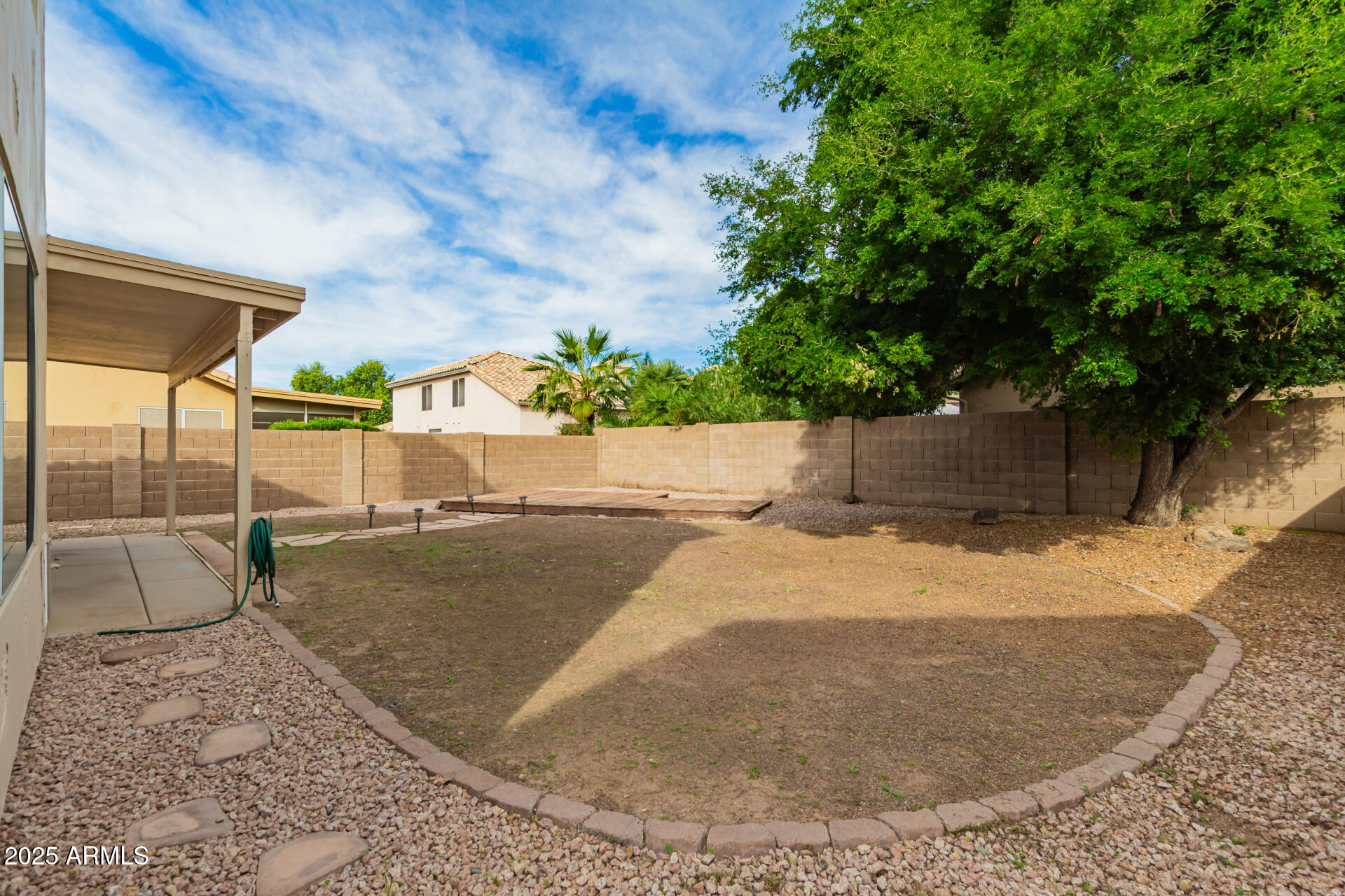 7442 W VIA DEL SOL Drive