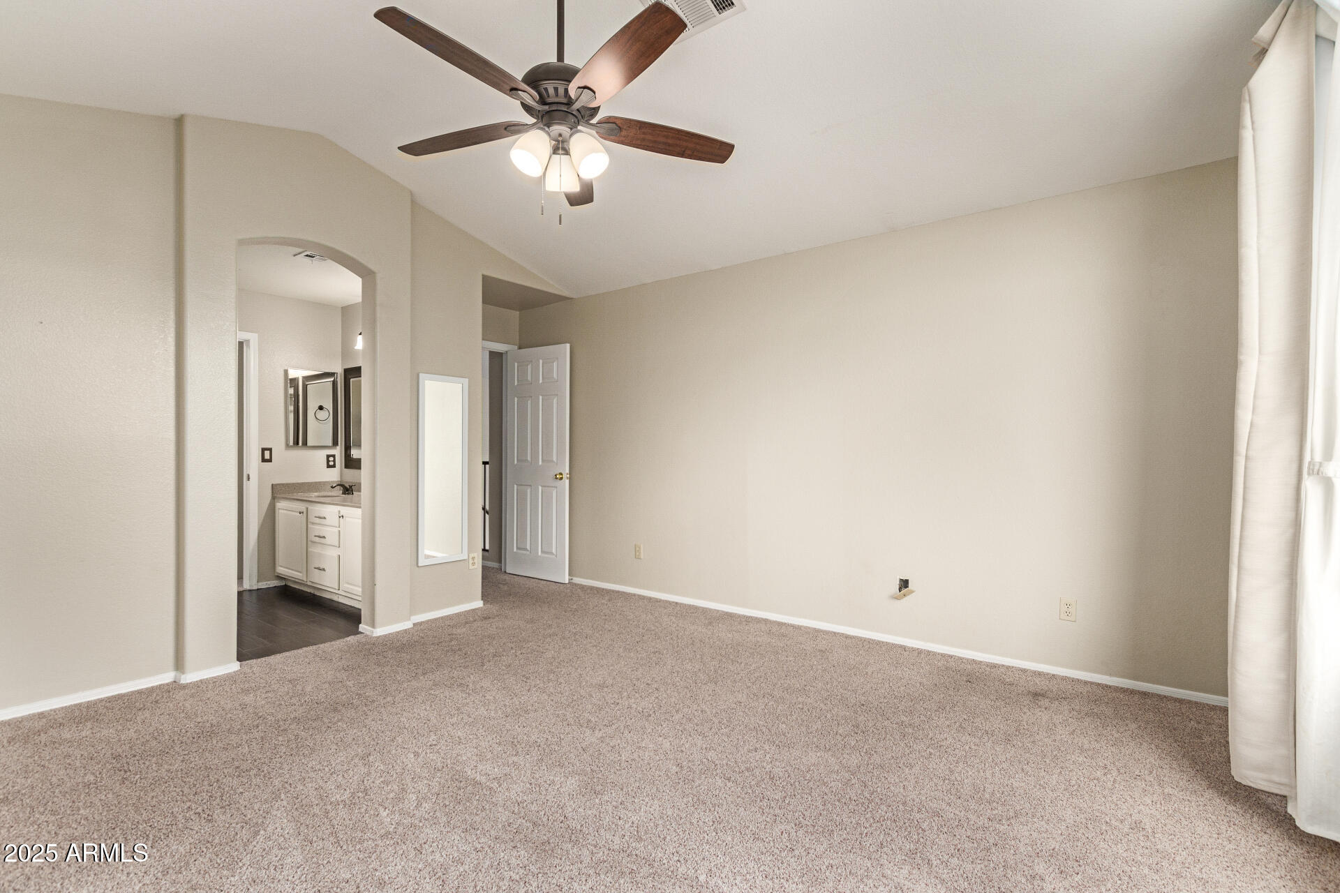 7442 W VIA DEL SOL Drive