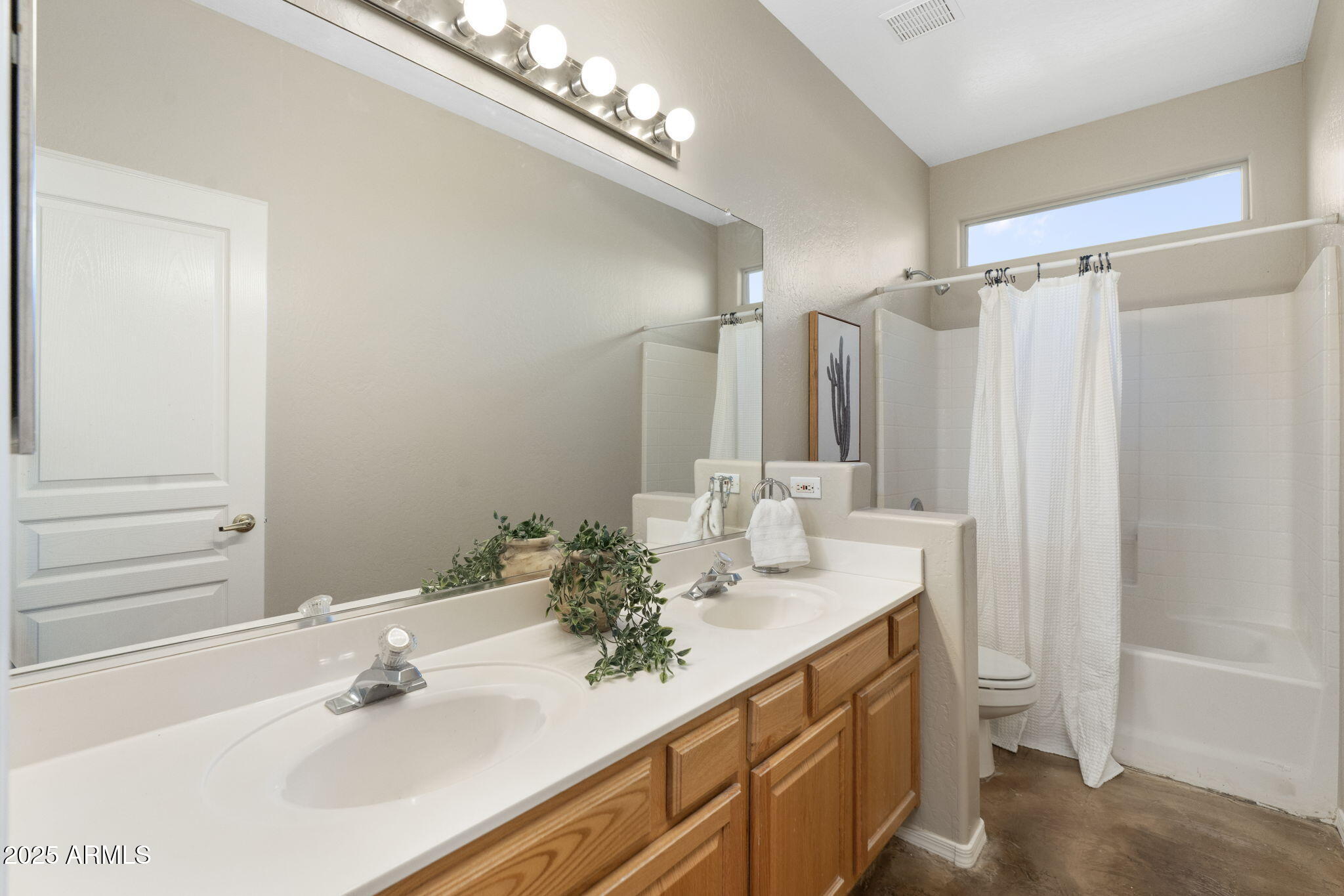 25645 W BLUE SKY Drive