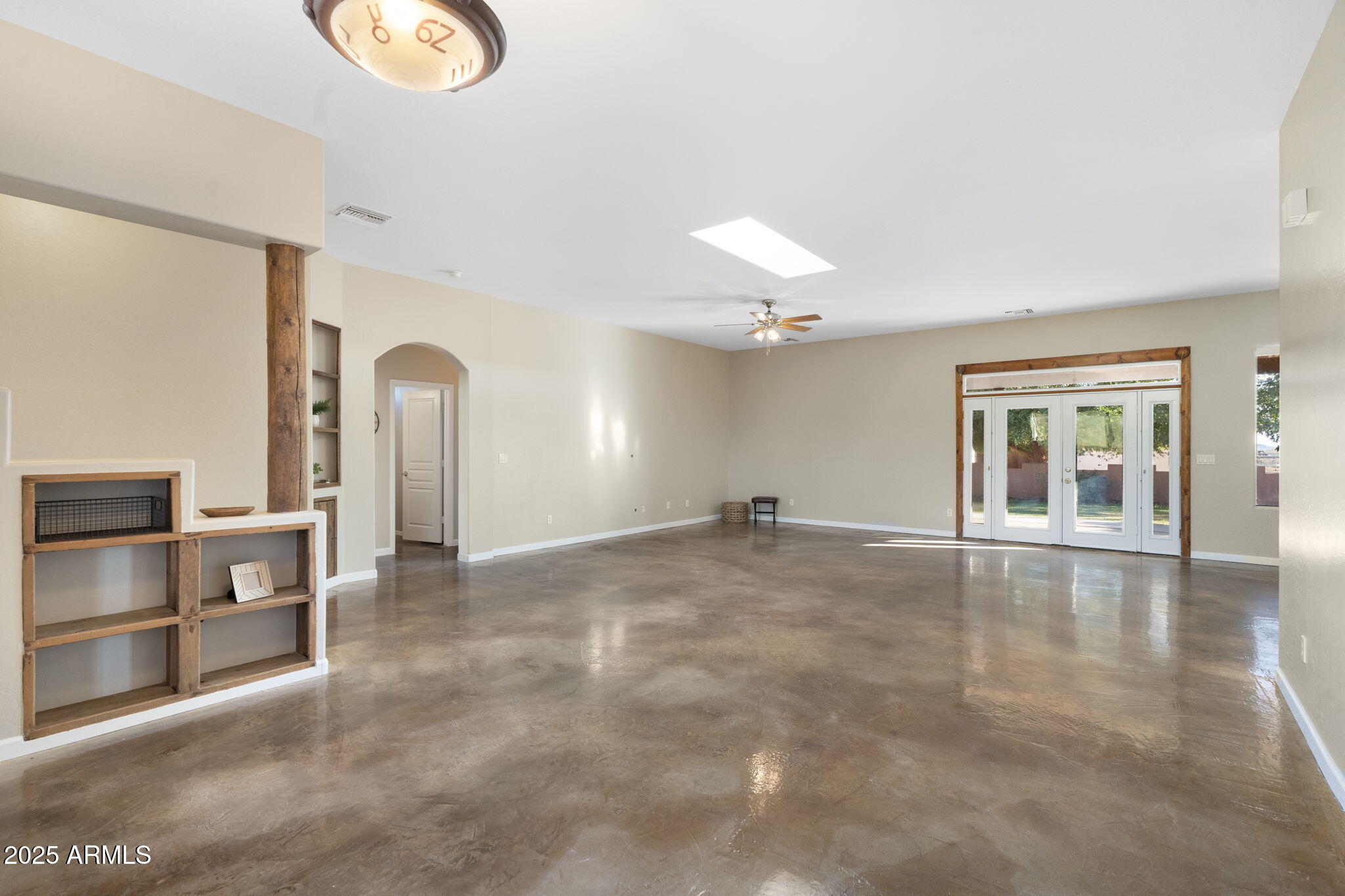 25645 W BLUE SKY Drive