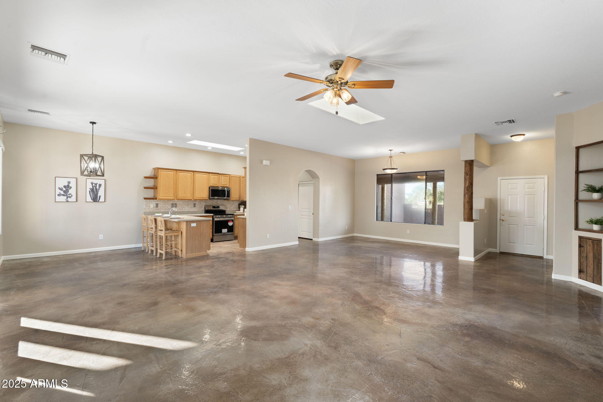 25645 W BLUE SKY Drive