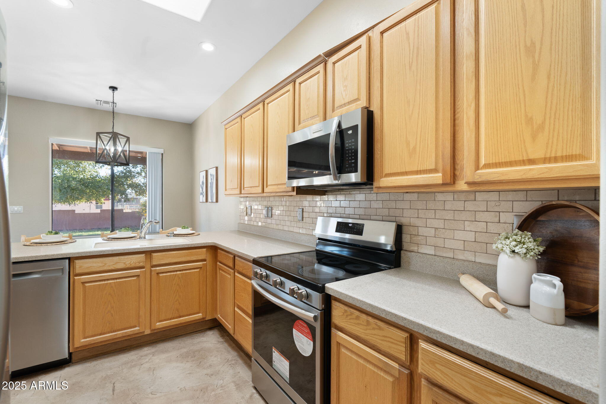 25645 W BLUE SKY Drive