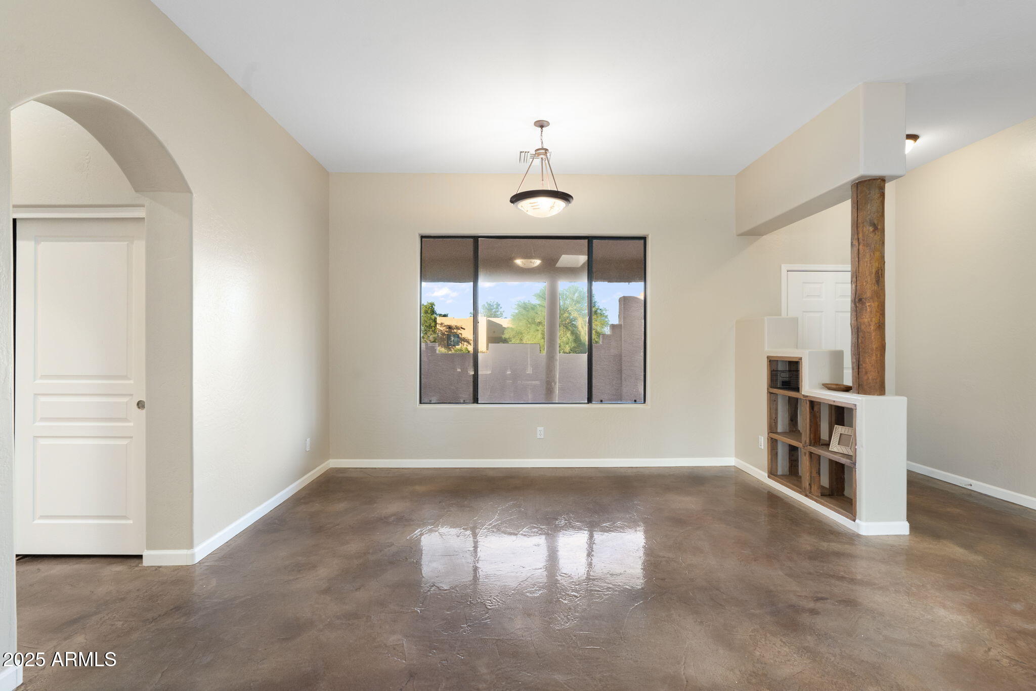 25645 W BLUE SKY Drive