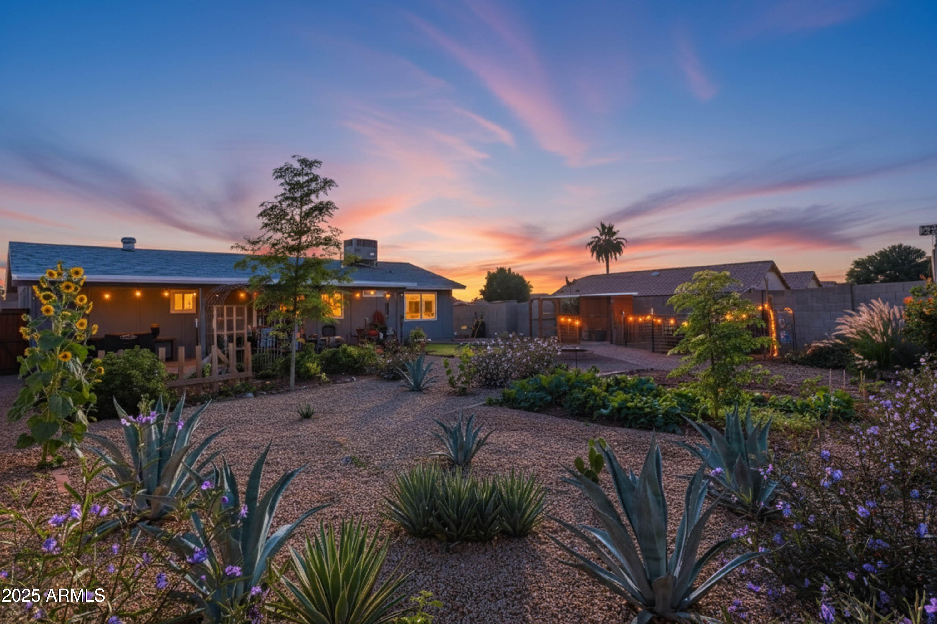 2902 E VILLA THERESA Drive