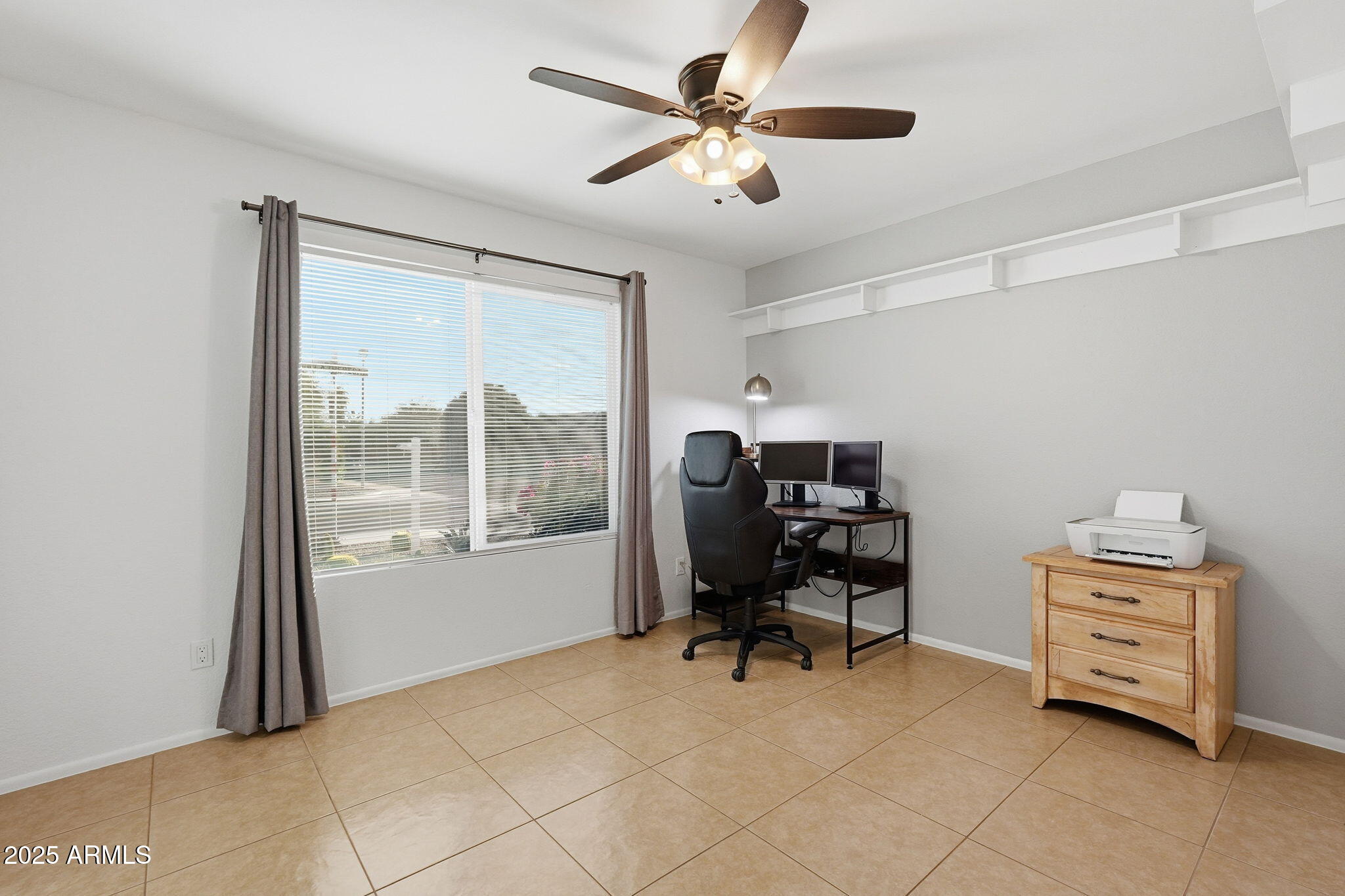 2902 E VILLA THERESA Drive