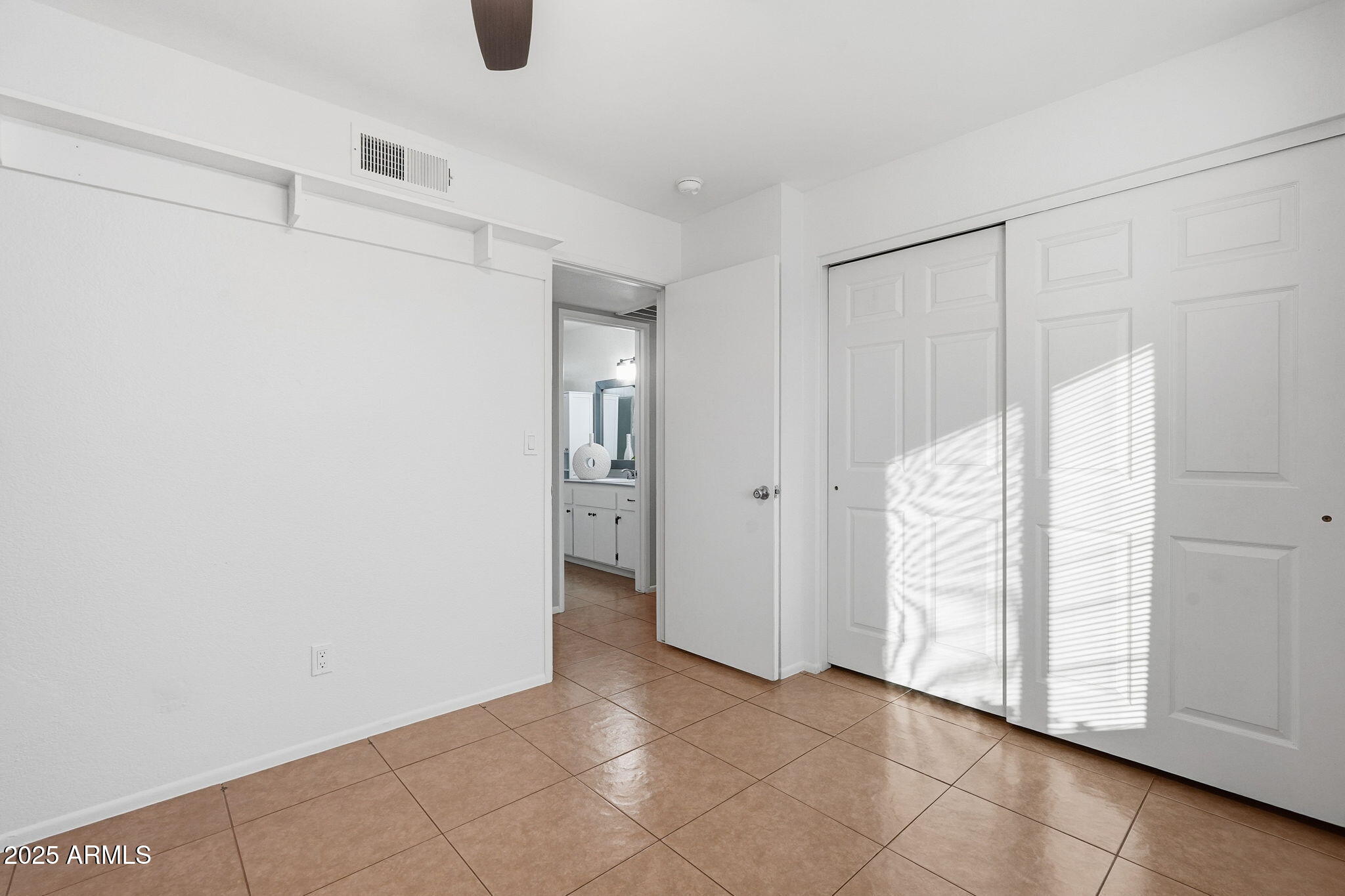 2902 E VILLA THERESA Drive