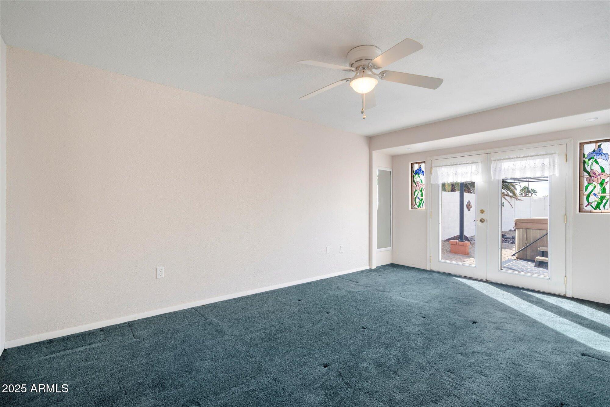 13637 W PYRACANTHA Drive