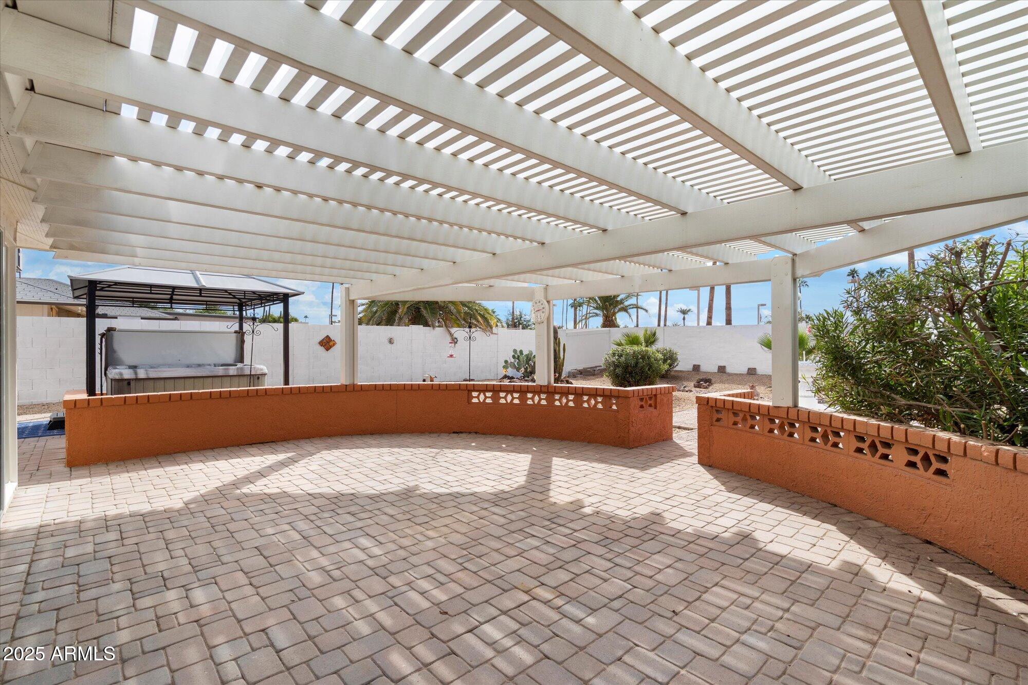 13637 W PYRACANTHA Drive