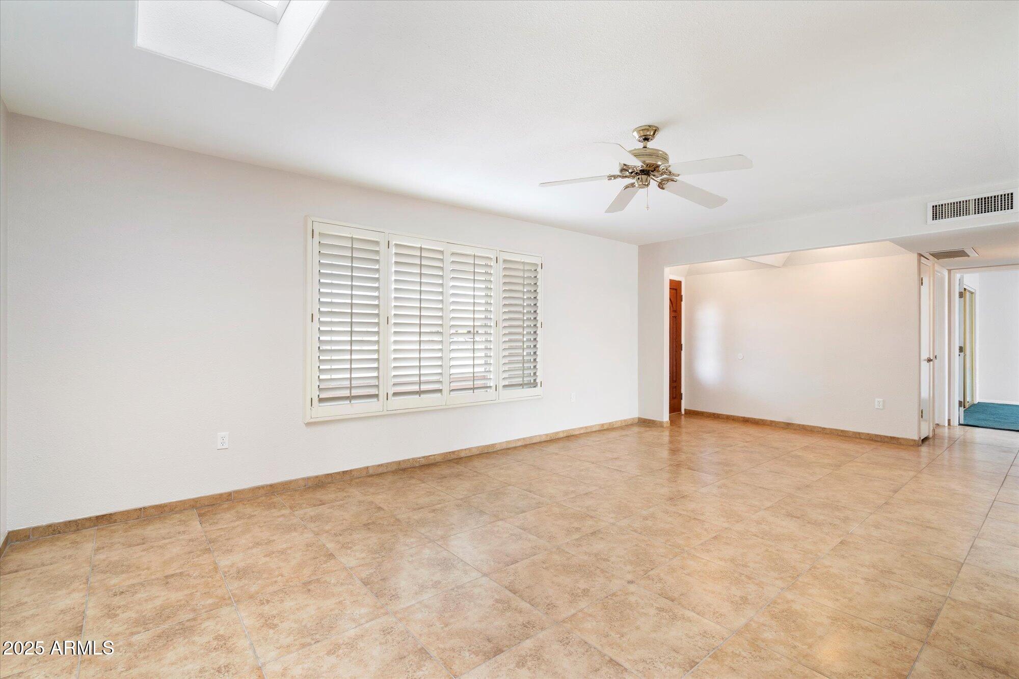 13637 W PYRACANTHA Drive