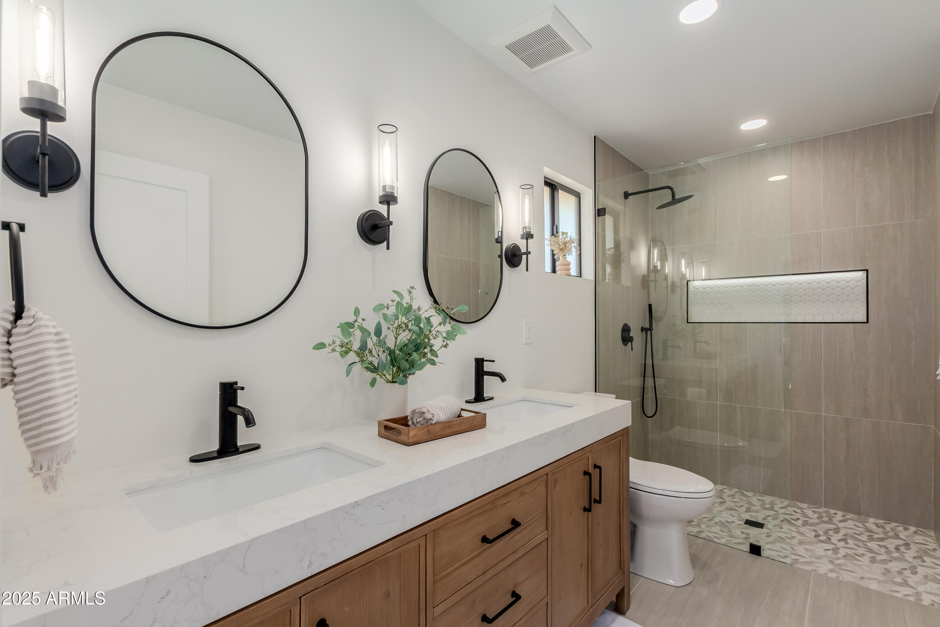 18211 N GARDENVIEW Drive