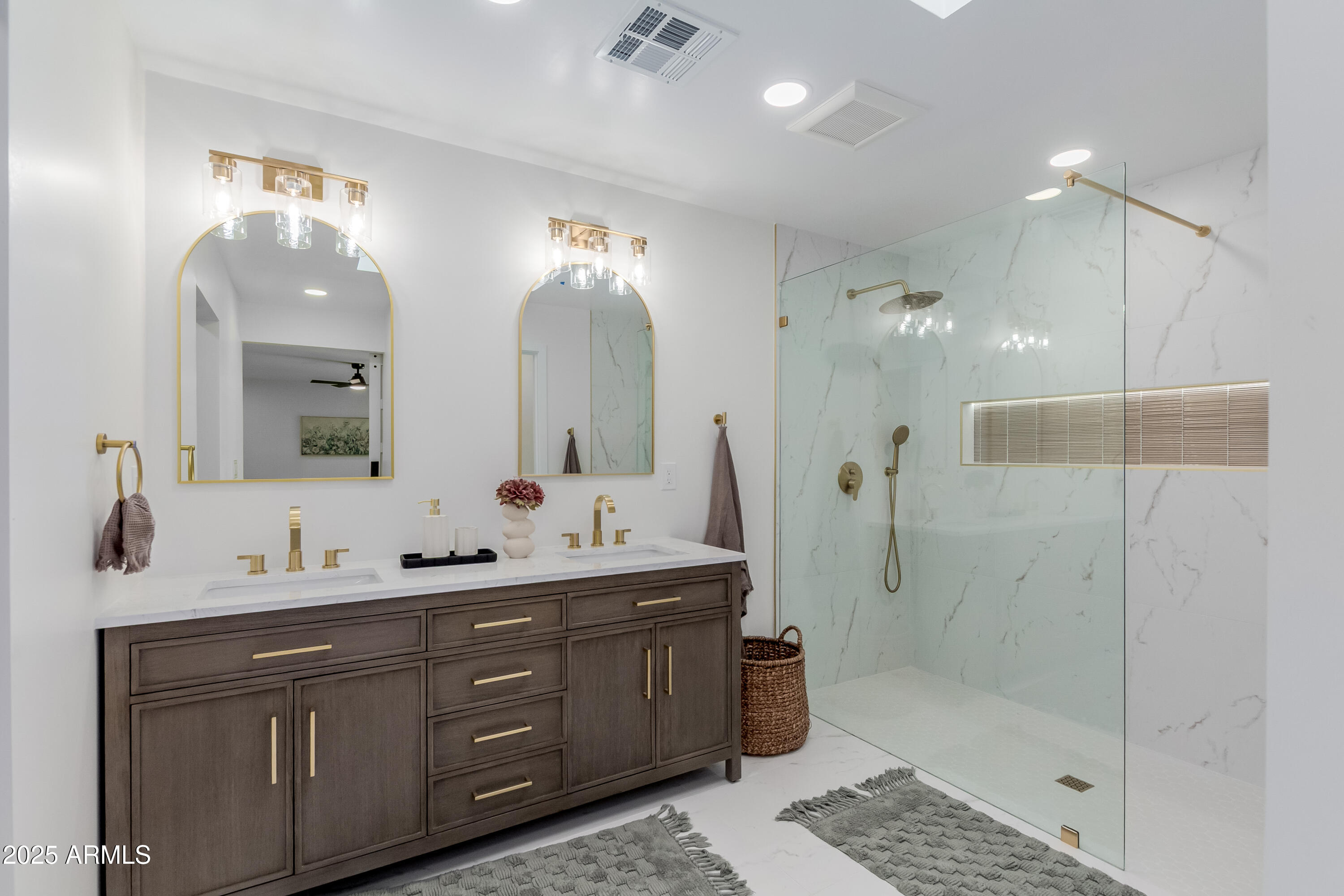 18211 N GARDENVIEW Drive