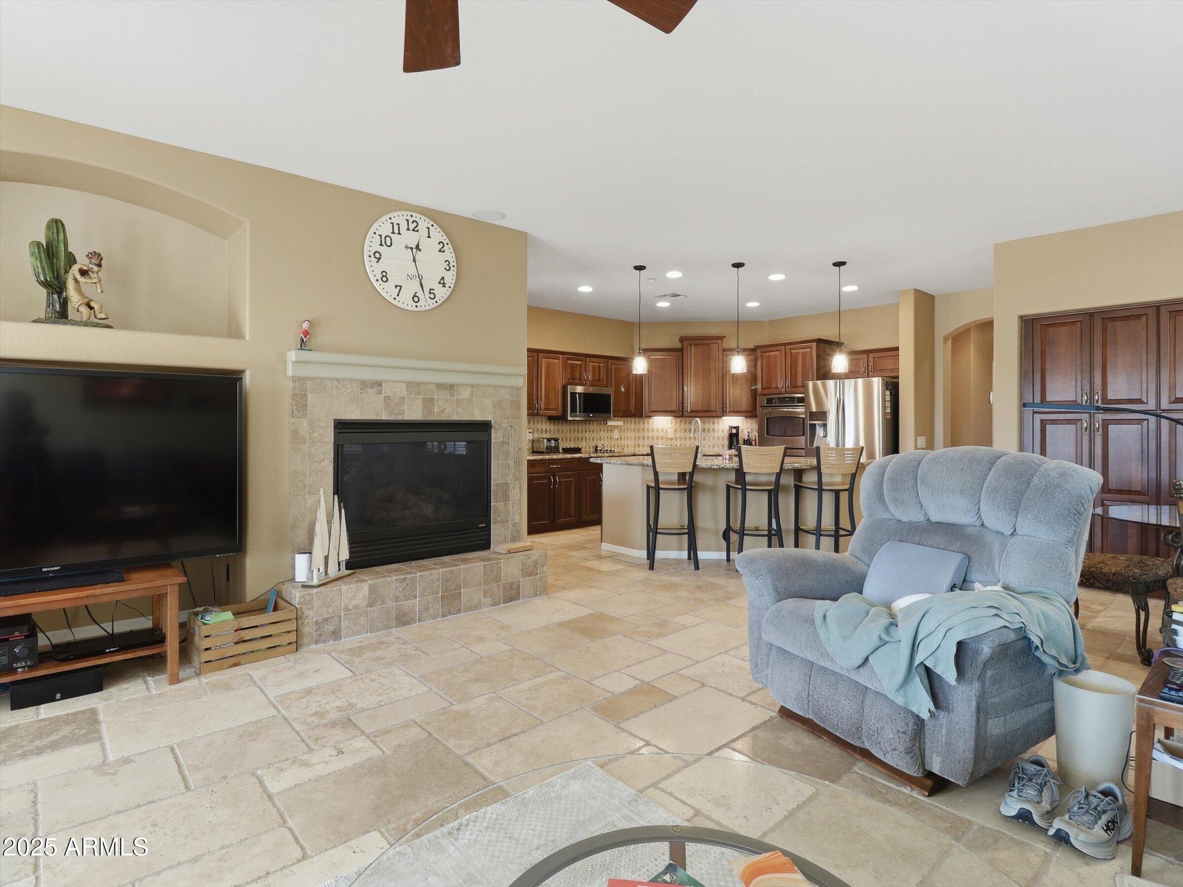 14469 W EDGEMONT Avenue