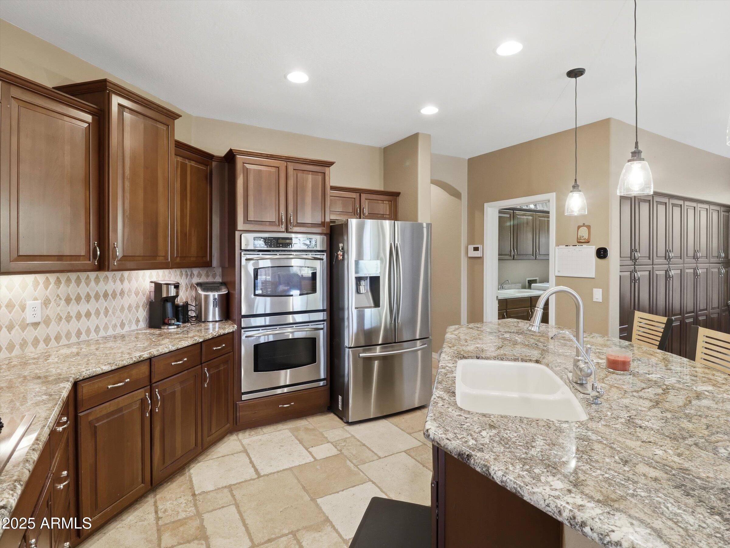 14469 W EDGEMONT Avenue