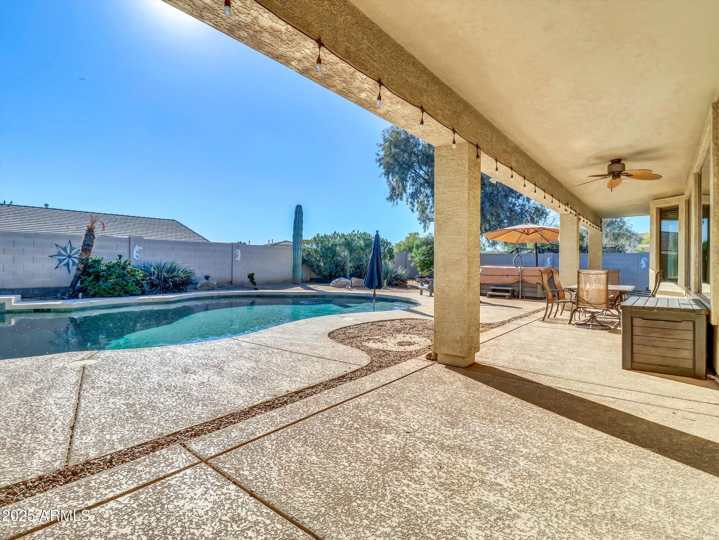 14469 W EDGEMONT Avenue