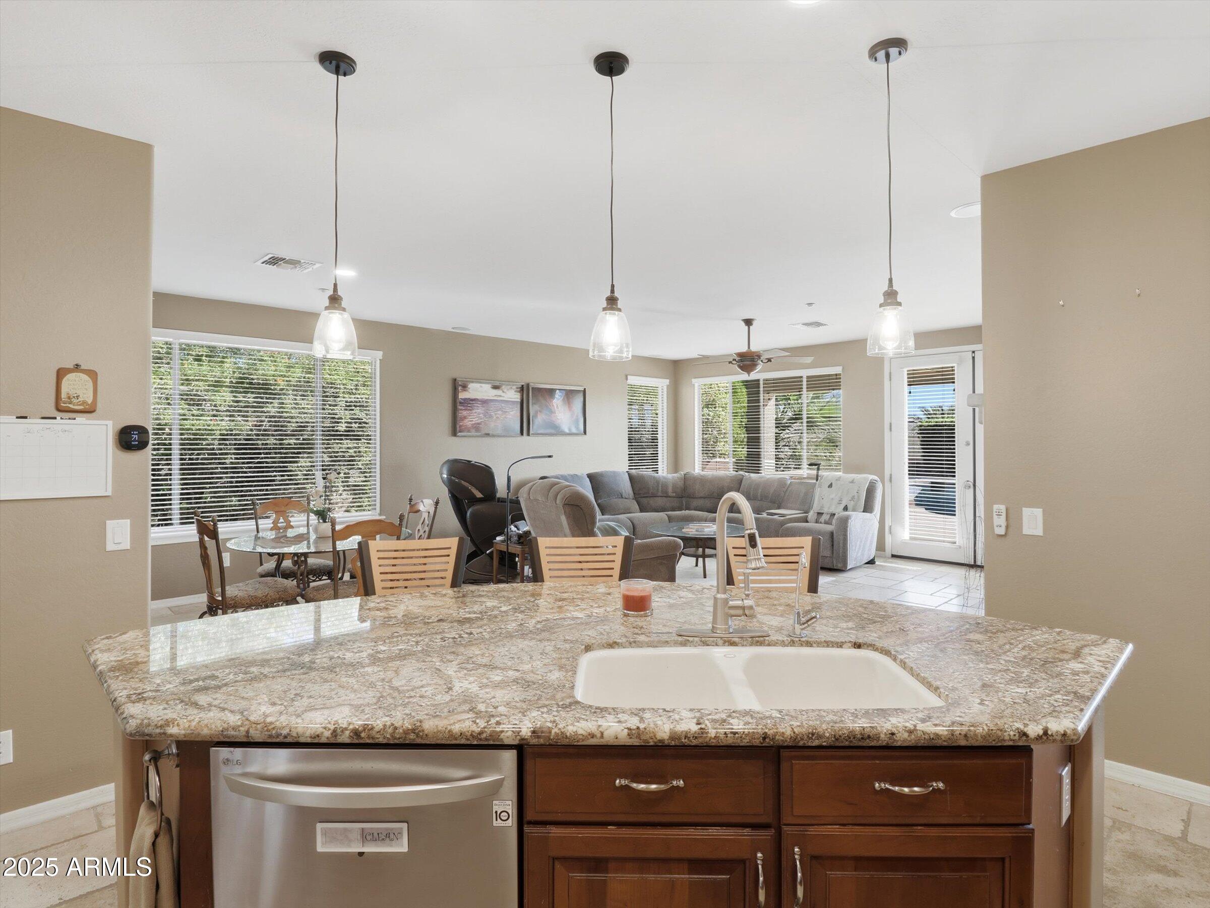 14469 W EDGEMONT Avenue