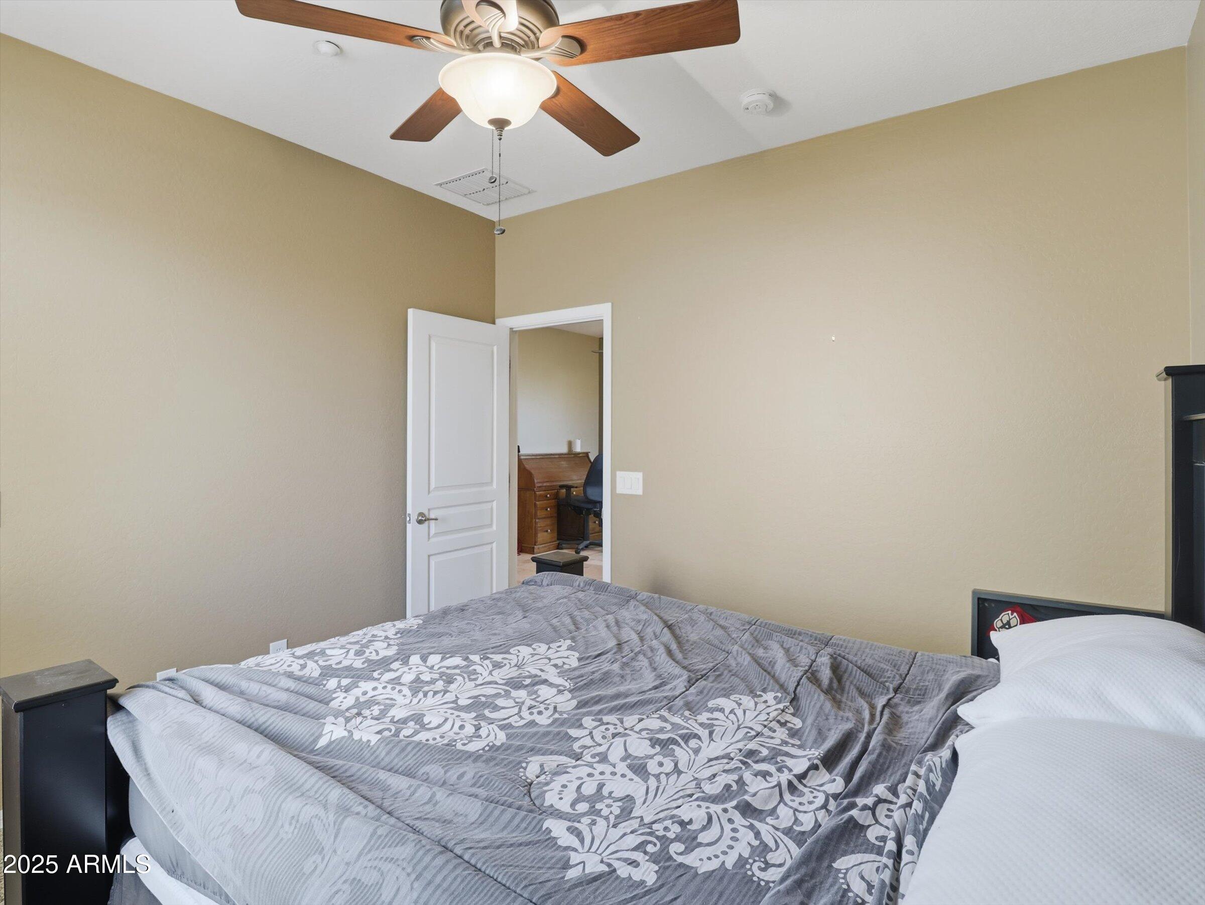 14469 W EDGEMONT Avenue