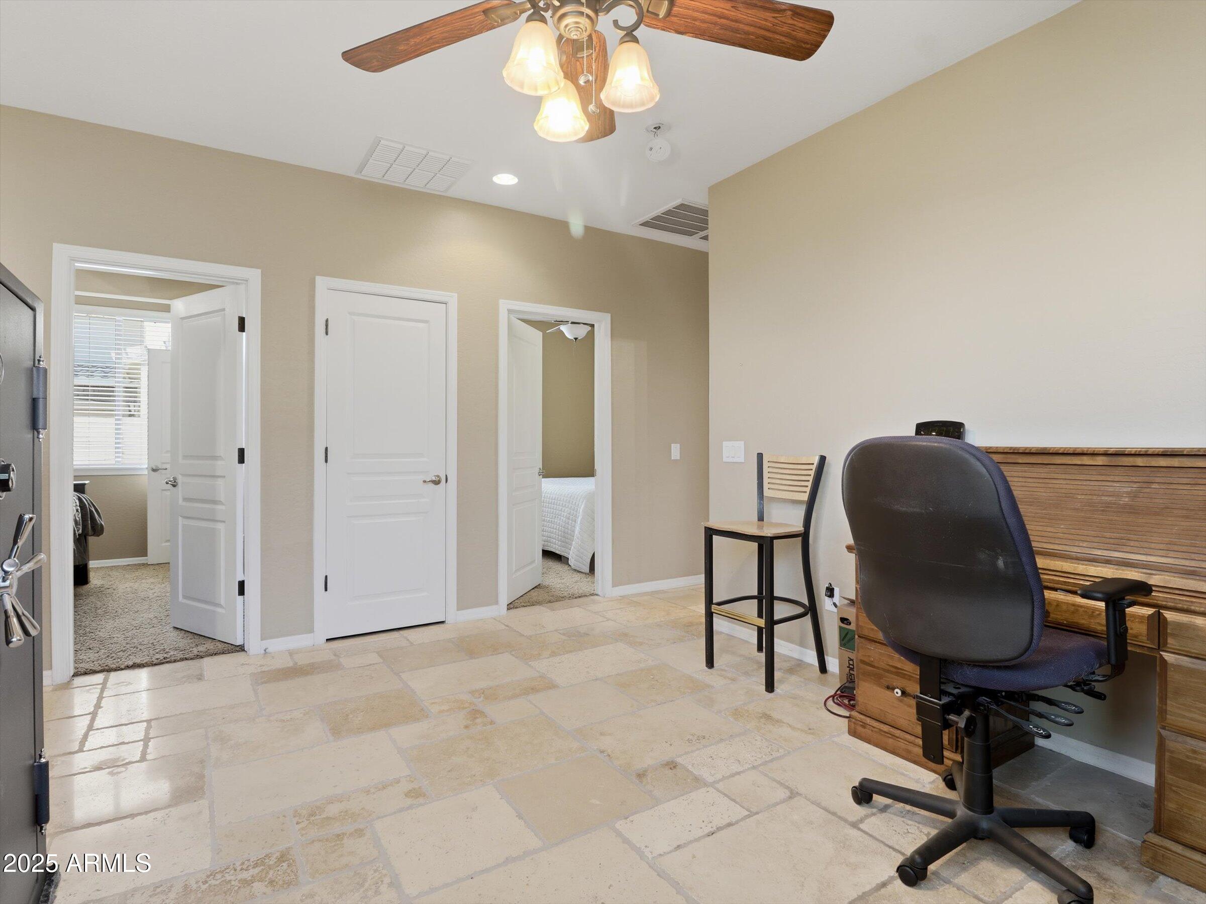 14469 W EDGEMONT Avenue