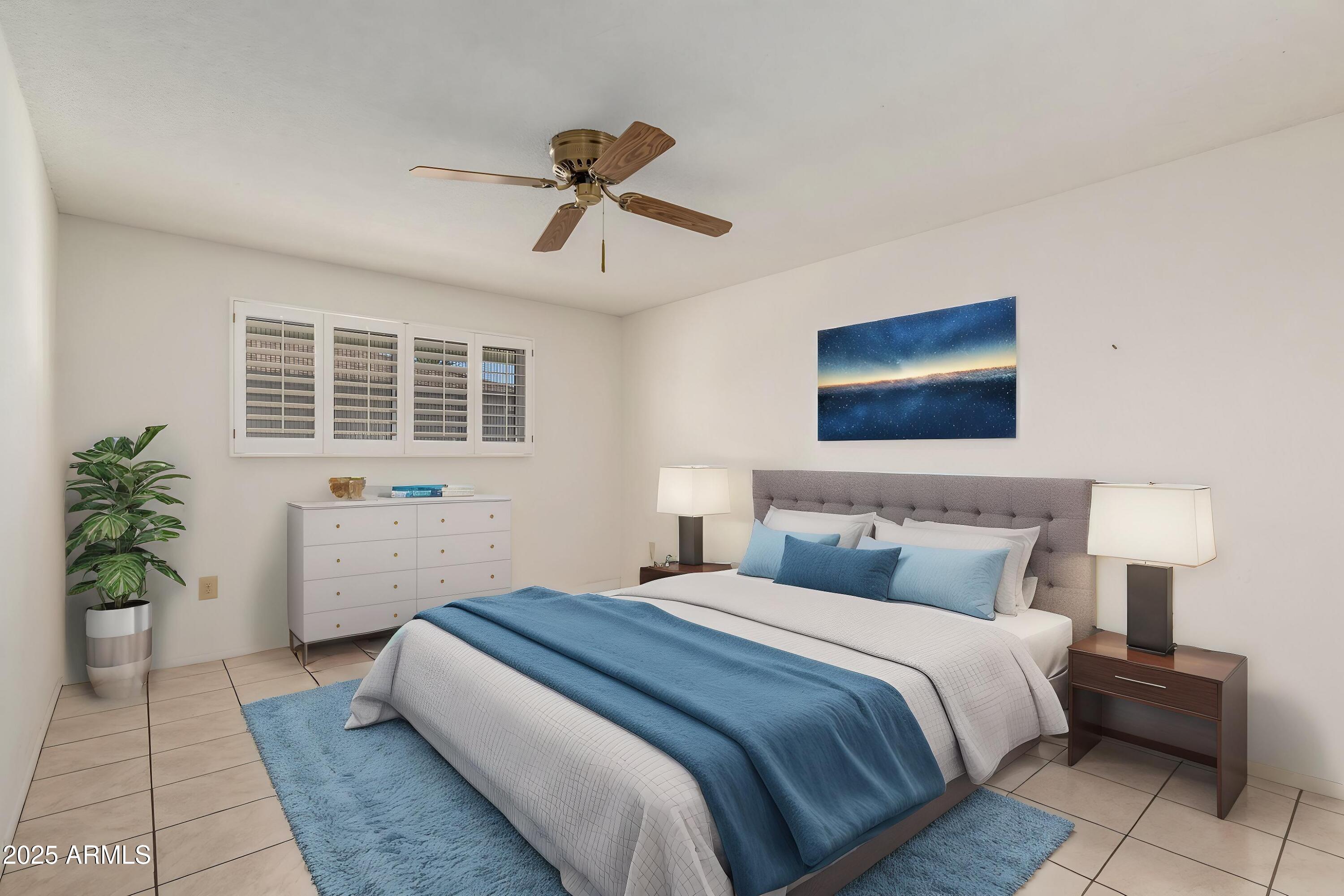 10319 W TWIN OAKS Drive