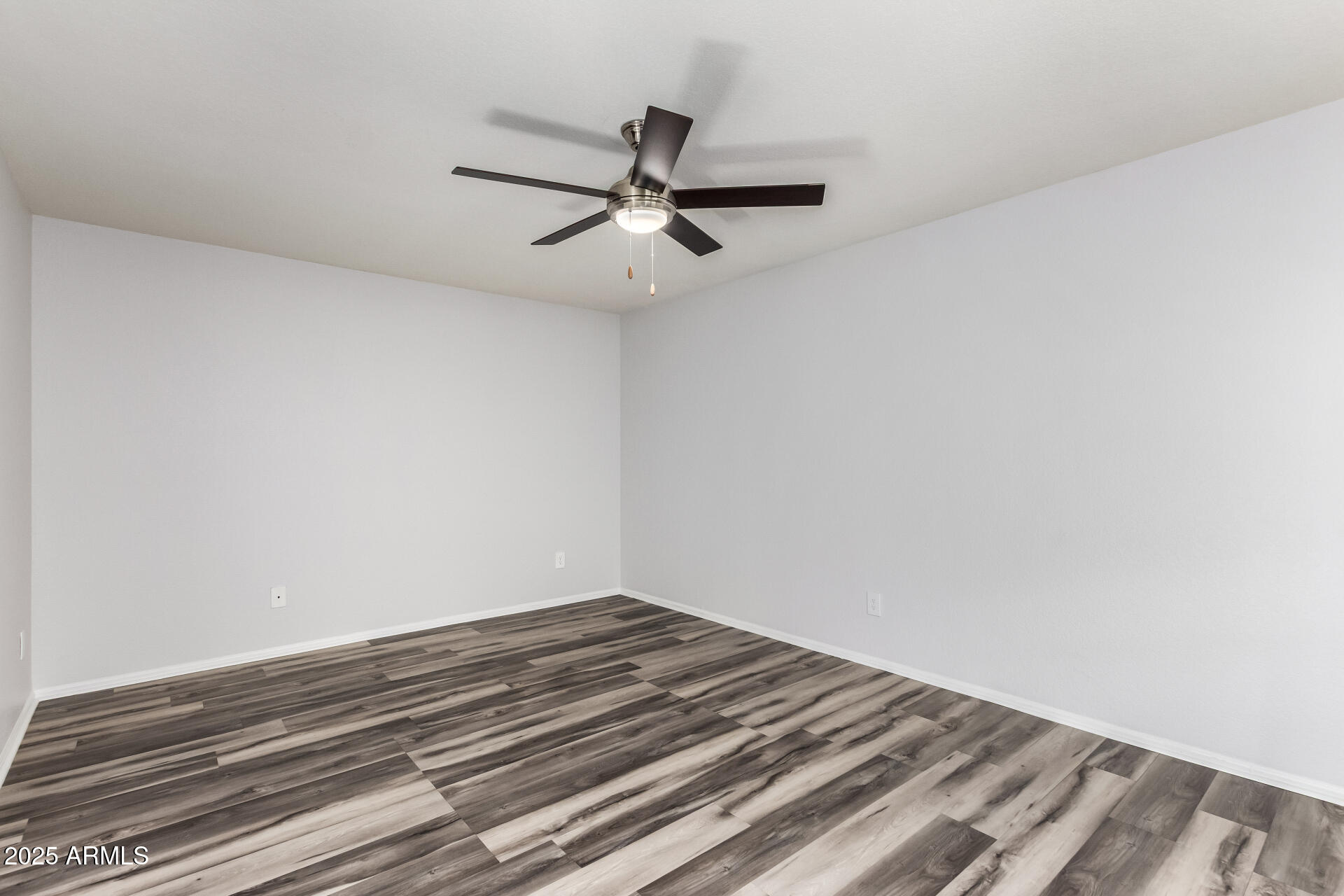 8344 N 21ST Drive, I105