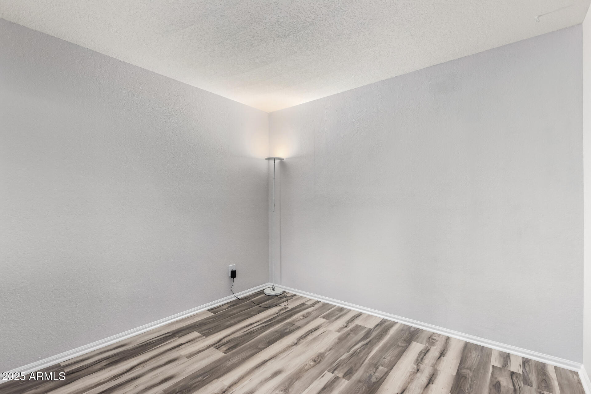 8344 N 21ST Drive, I105