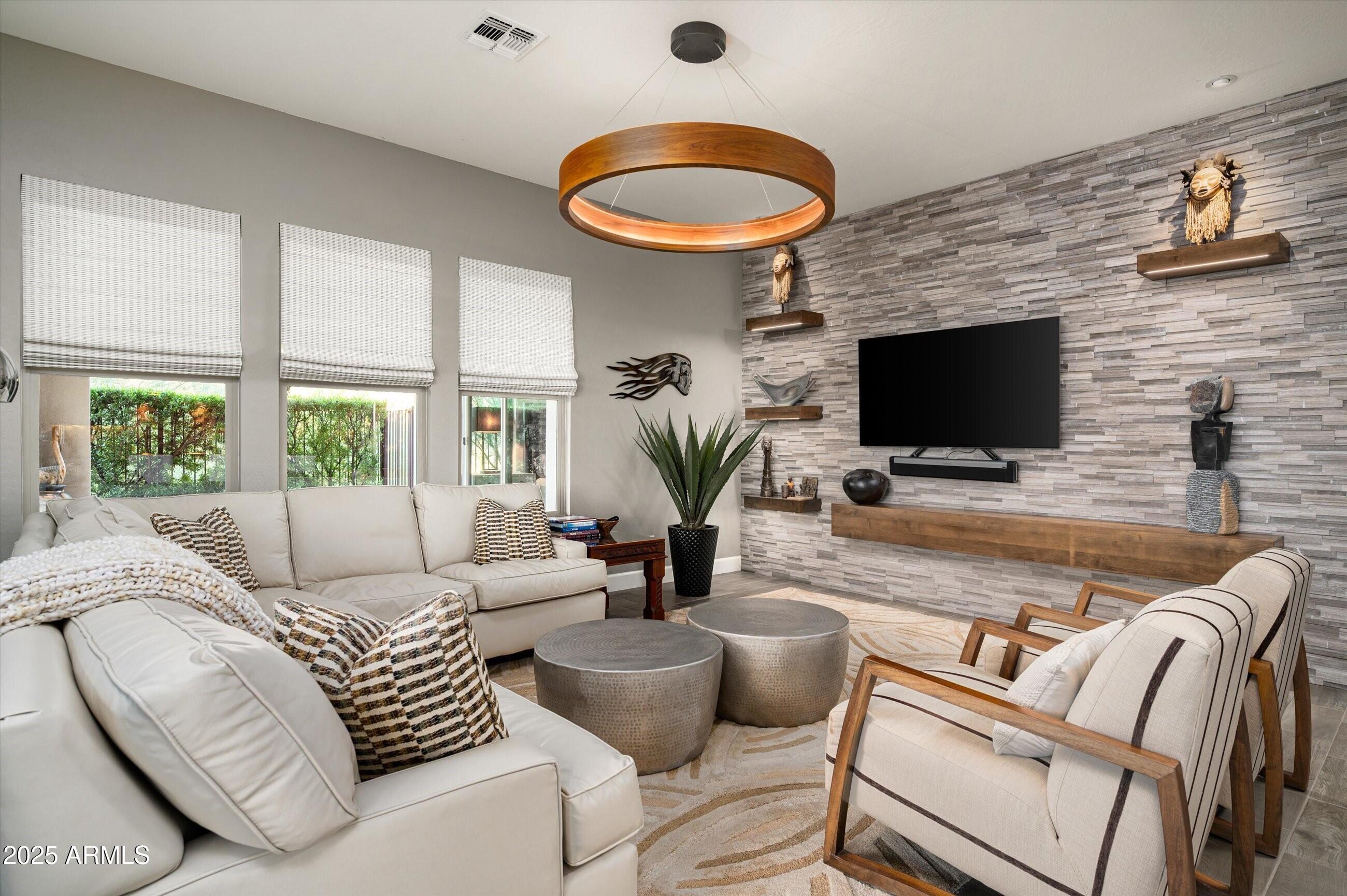 17994 E VISTA DESIERTO