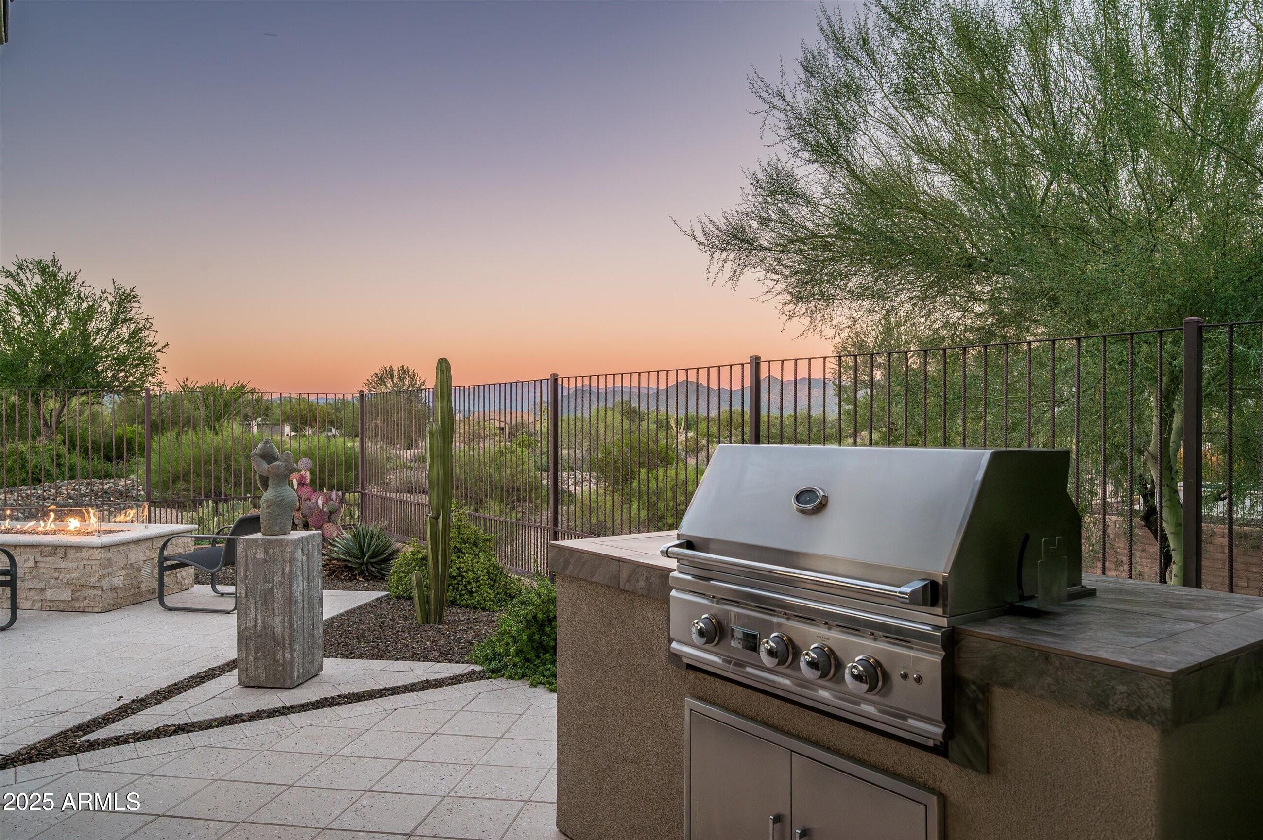 17994 E VISTA DESIERTO