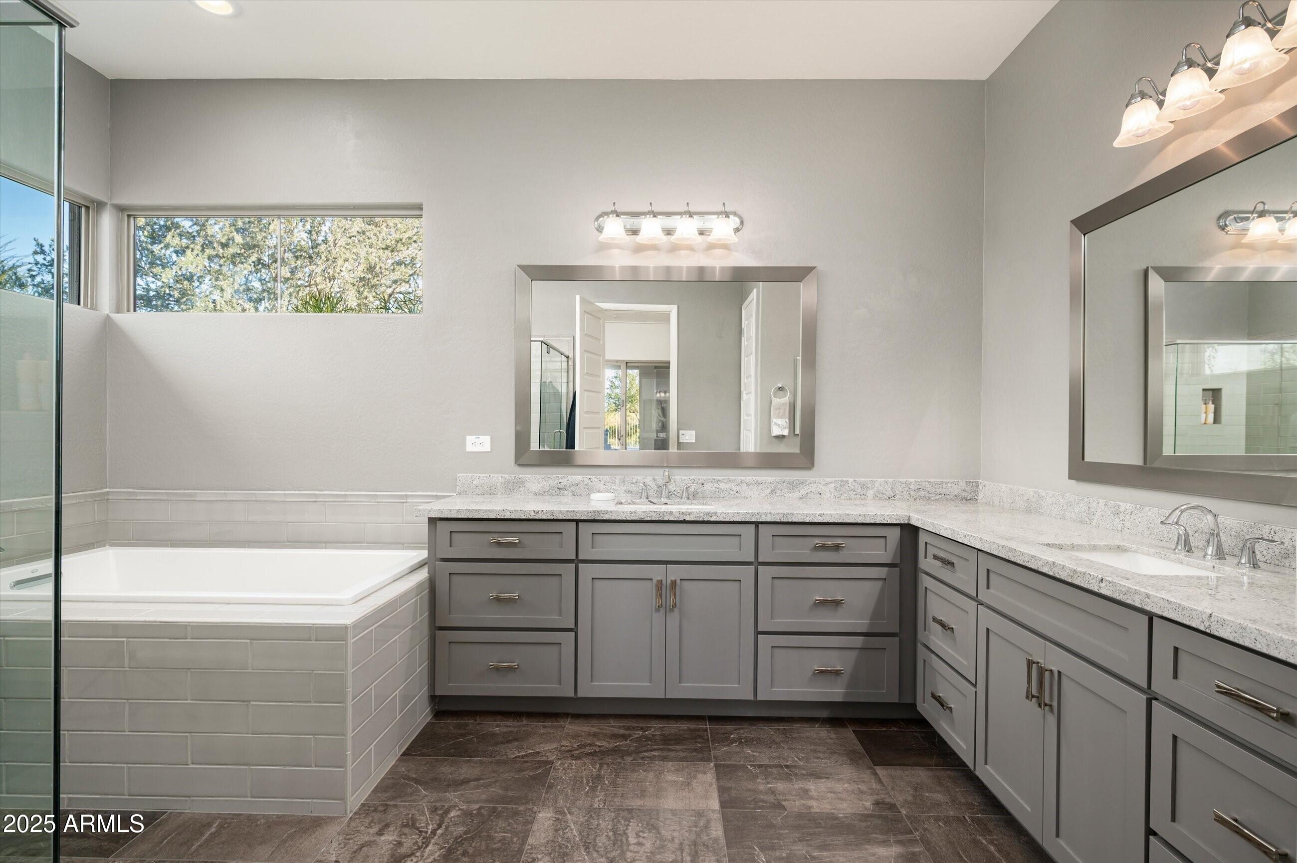 17994 E VISTA DESIERTO