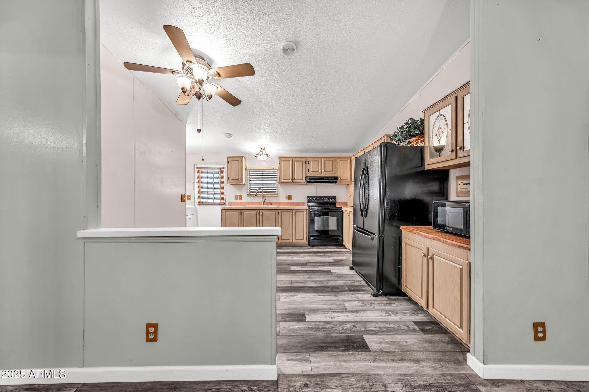 19401 N 7TH Street 142