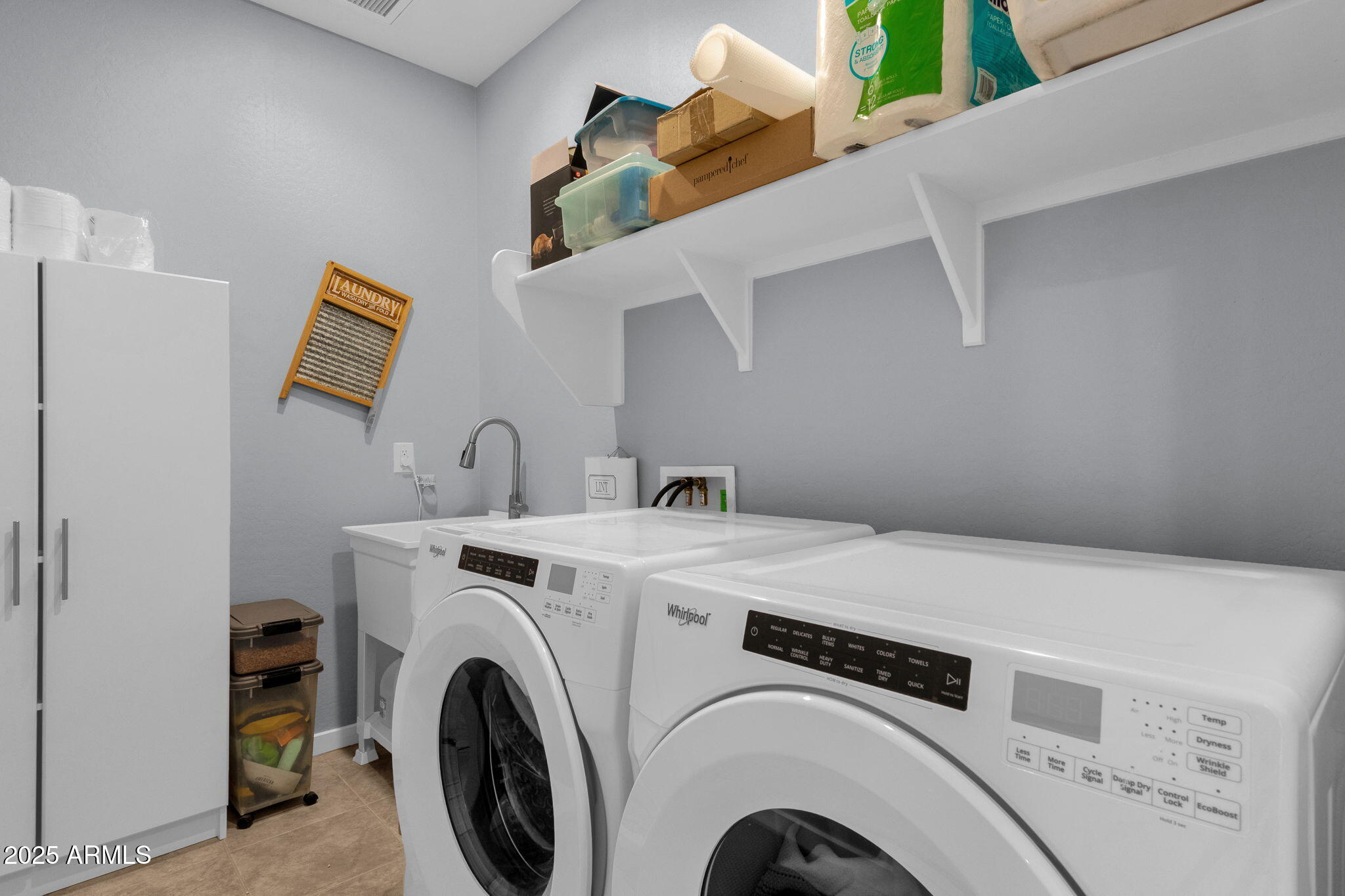 17334 W RUNNING DEER Trail