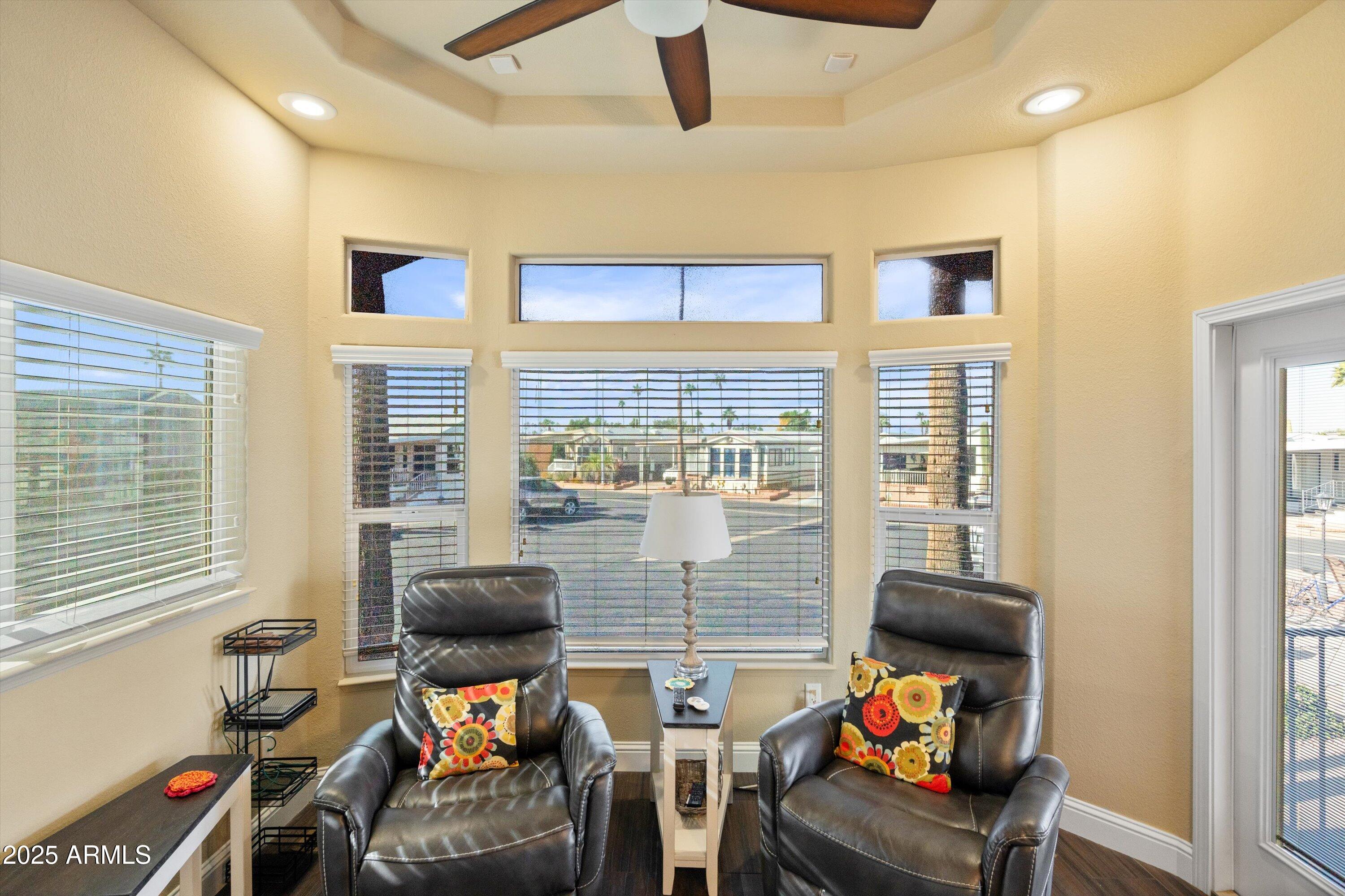 111 S Greenfield Road, 785