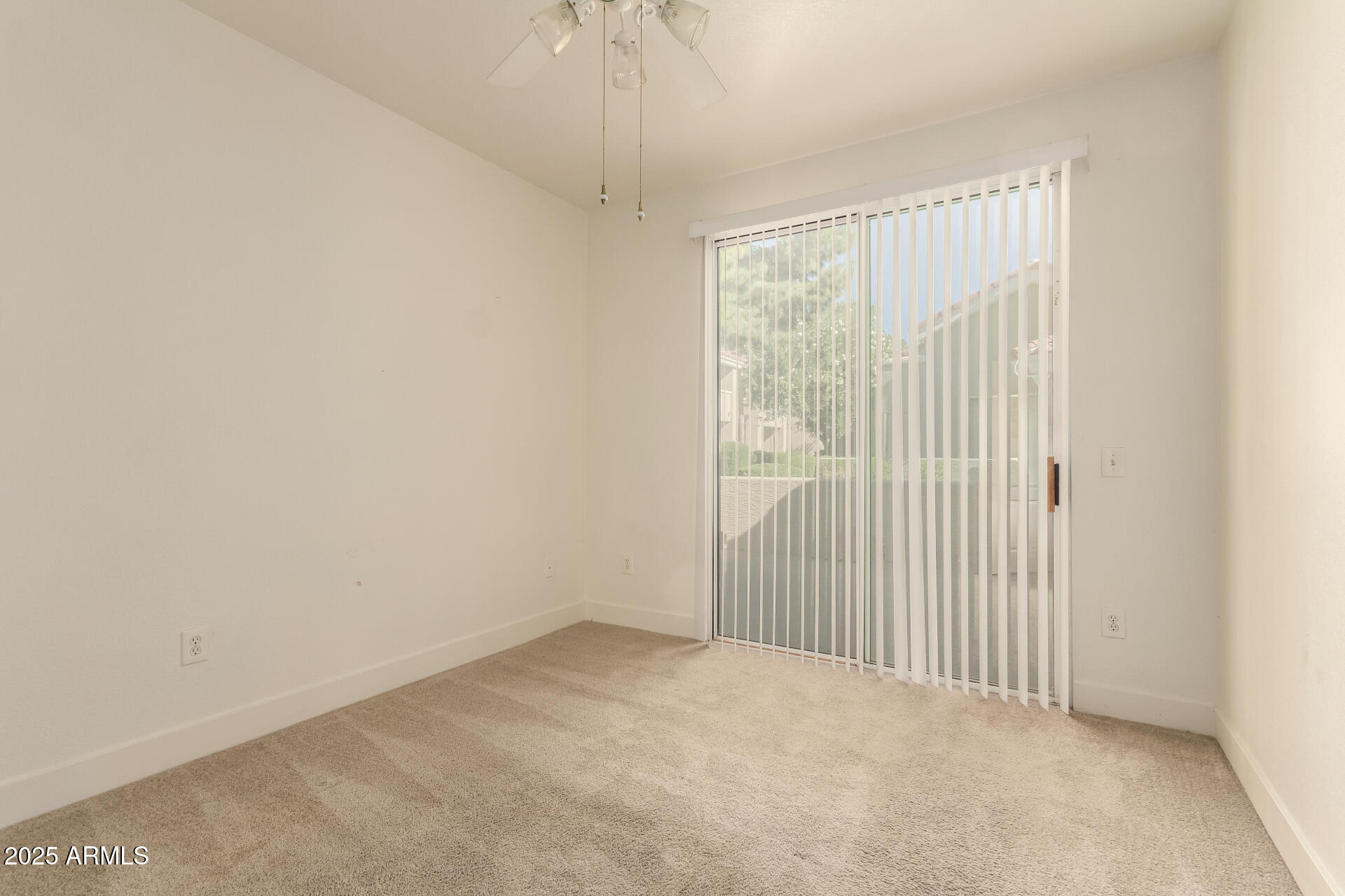 2929 W YORKSHIRE Drive 1061