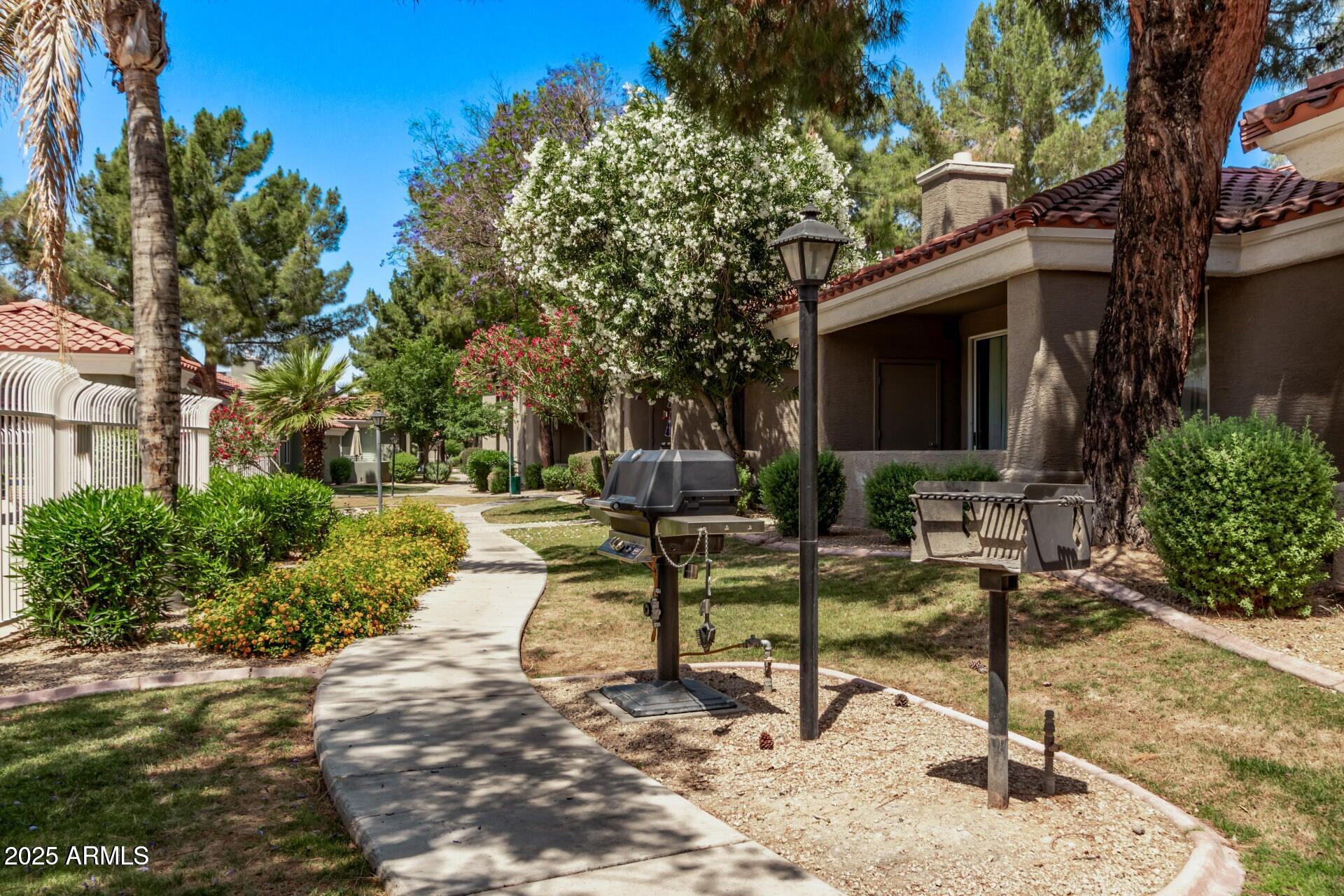 2929 W YORKSHIRE Drive 1061