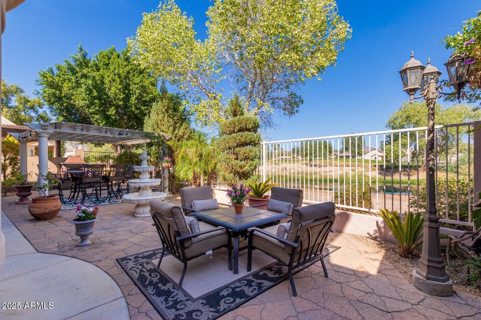 2607 N PLATINA Circle