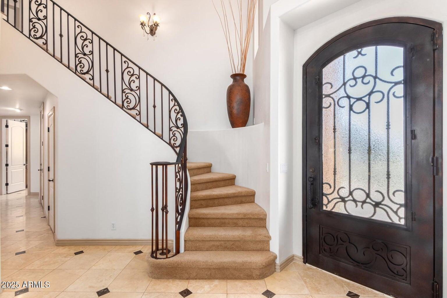 2607 N PLATINA Circle