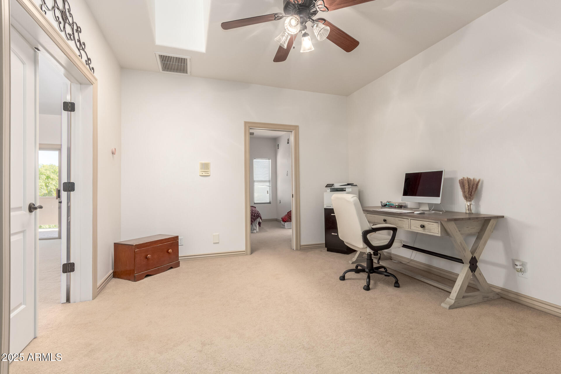 2607 N PLATINA Circle