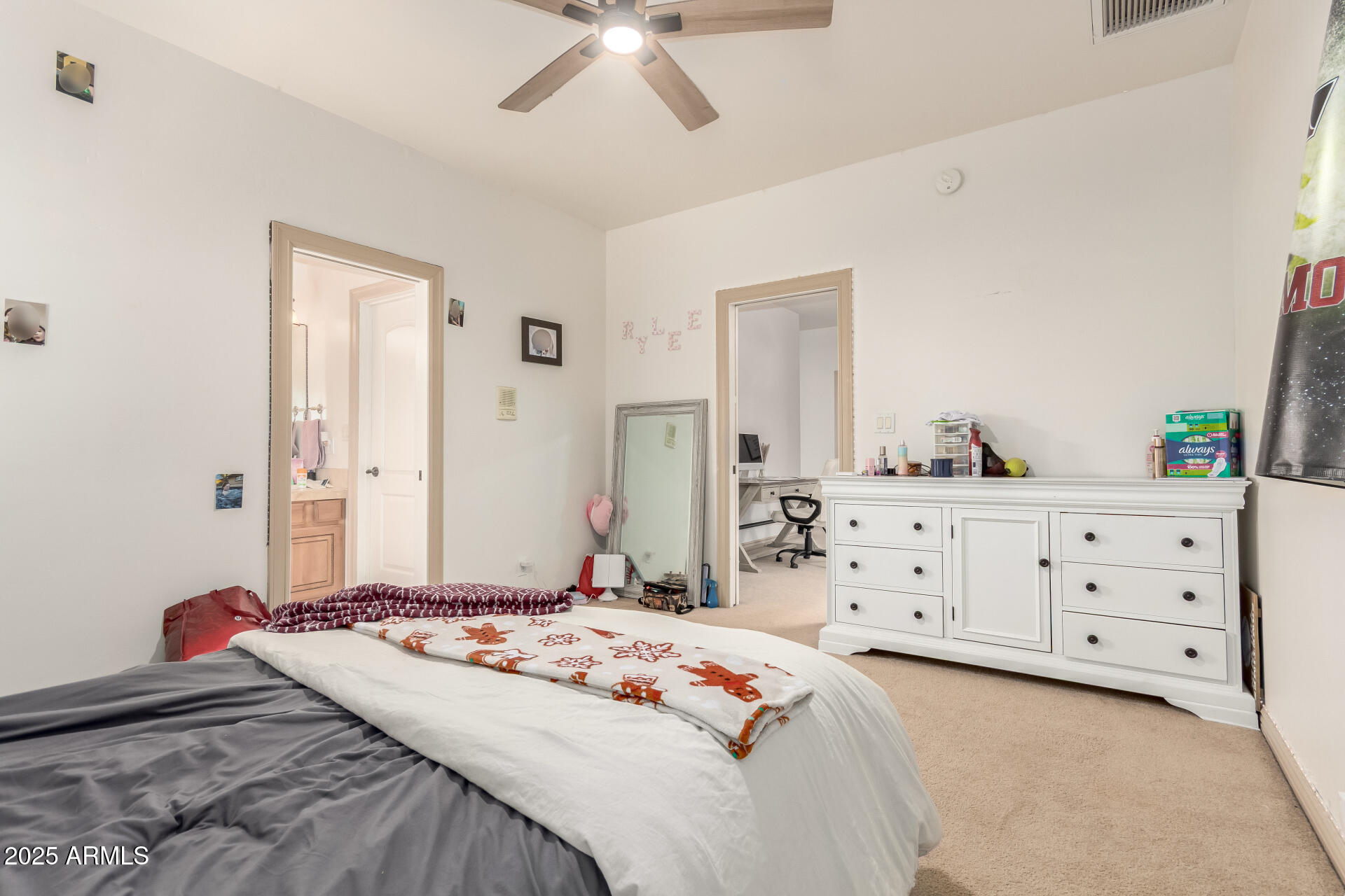 2607 N PLATINA Circle