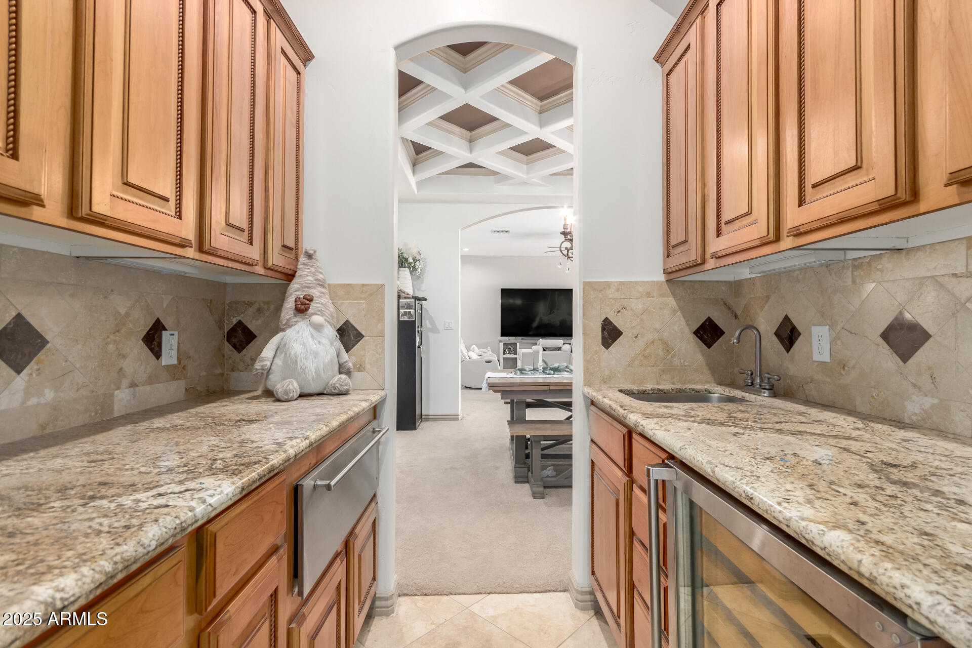 2607 N PLATINA Circle