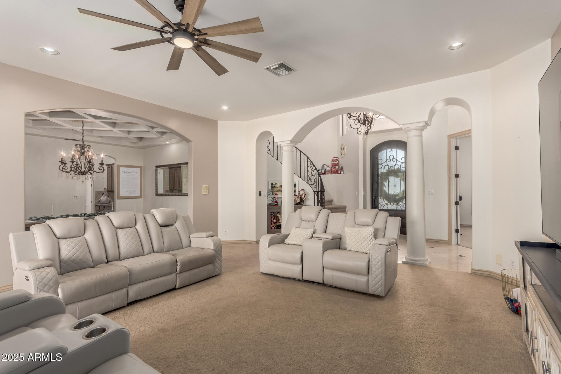 2607 N PLATINA Circle