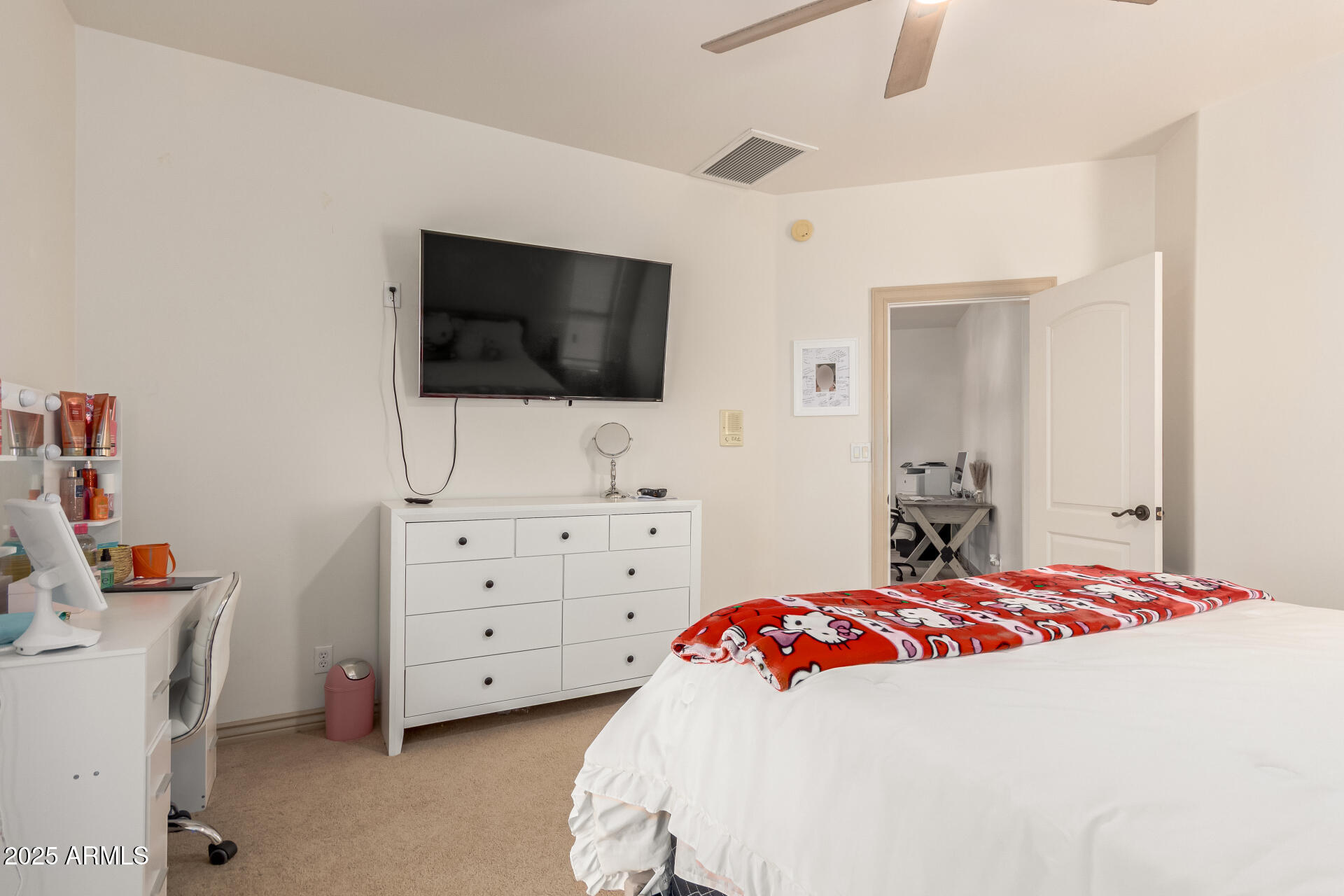 2607 N PLATINA Circle