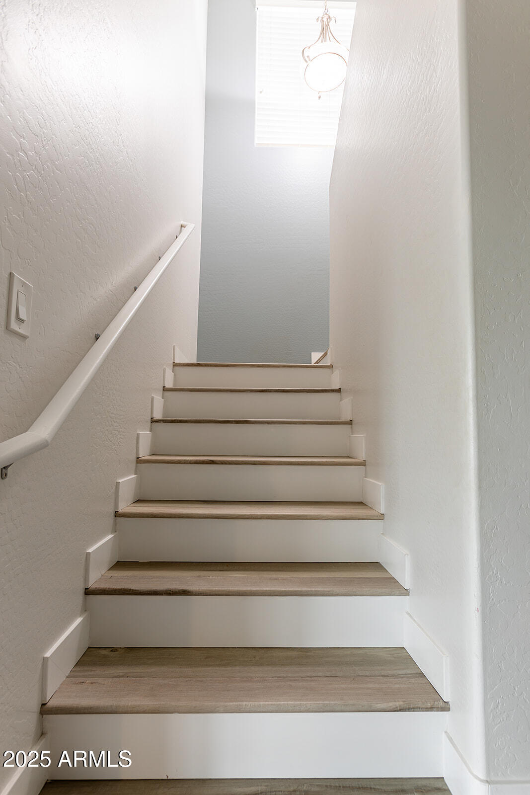 3312 E Russell Street